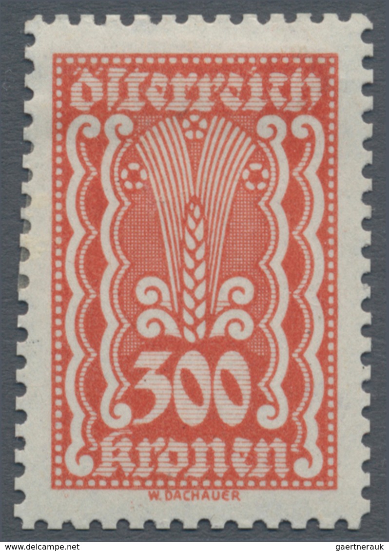 Österreich: 1922, Freimarken 300 Kr. Zwölf Verschiedene Gezähnte Farbproben Auf Weißem Bzw. Gelblich - Neufs