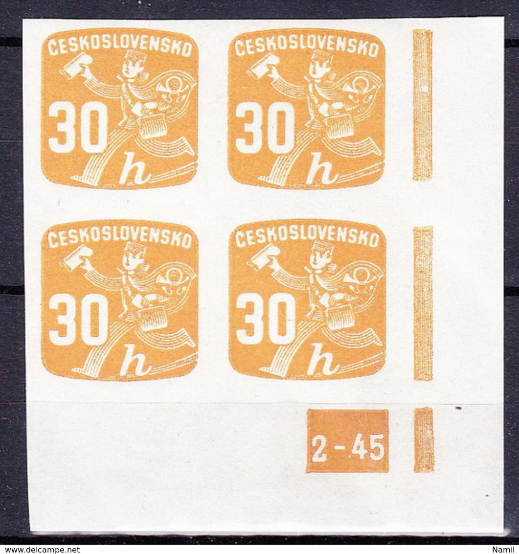 ** Tchécoslovaquie 1945 Mi 485 (Yv TPJ 31) Bloc De 4, (MNH) - Zeitungsmarken