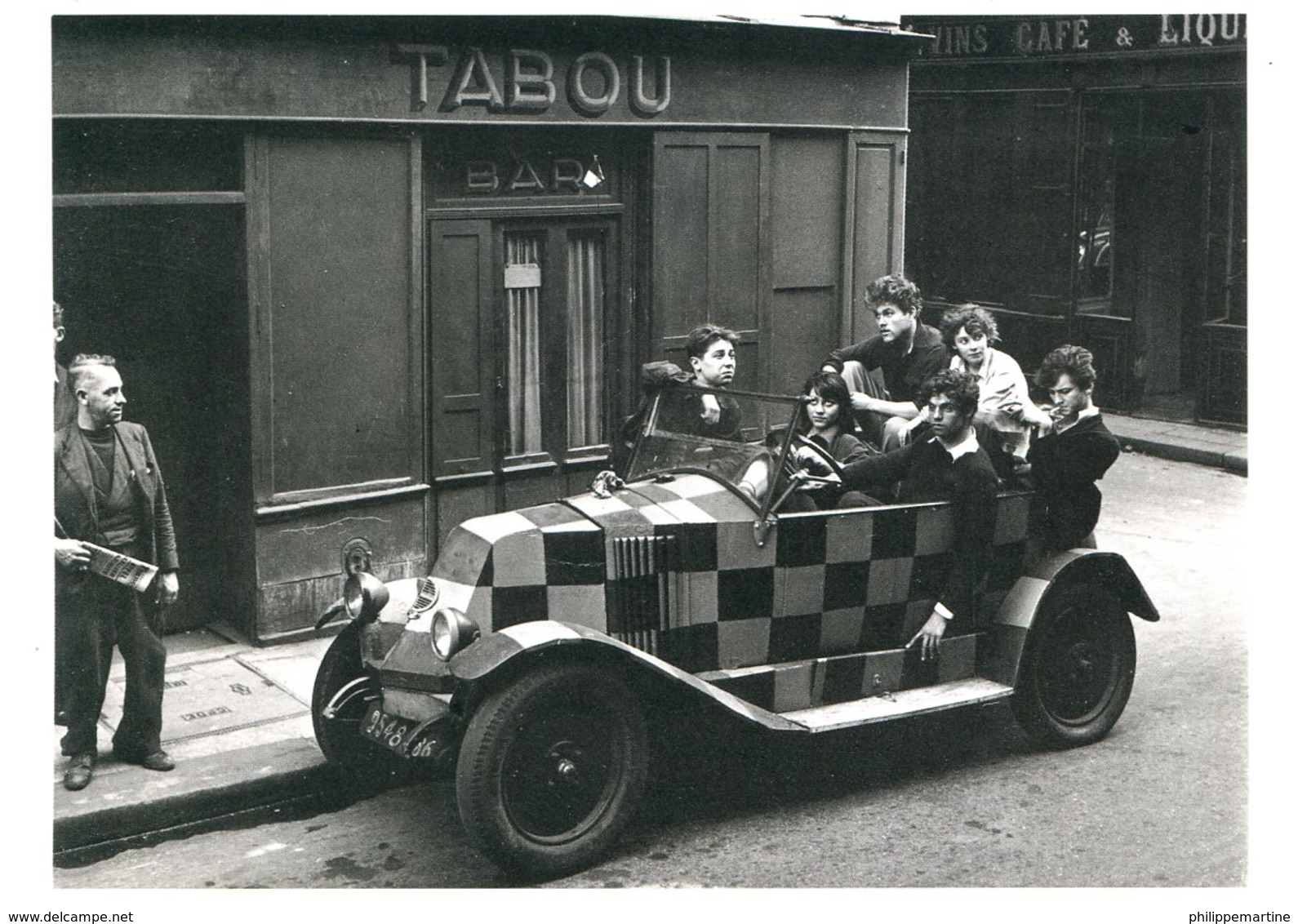 Robert Doisneau : La Voiture à Carreaux - Doisneau