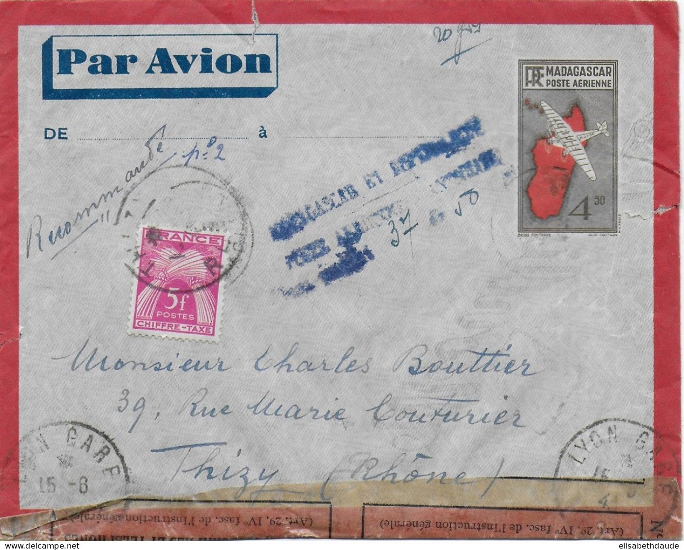 MADAGASCAR - 1945 - ENV. ENTIER Par AVION + TAXE PERCUE De POSTE AERIENNE TAMPON + TAXE + CONTROLE DOUANE De ANTSIRABE - Storia Postale