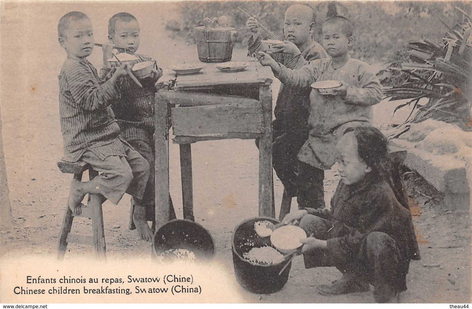 ¤¤  -  CHINE  -  SWATOW   -  Enfants Chinois Au Repas   -  ¤¤ - Chine