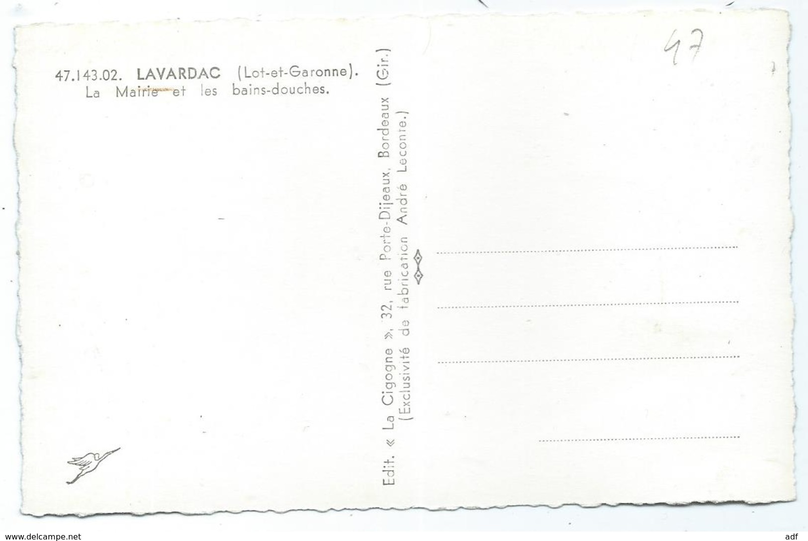 CPSM LAVARDAC, LA MAIRIE ET LES BAINS DOUCHES, Format 9 Cm Sur 14 Cm Environ, LOT ET GARONNE 47 - Lavardac