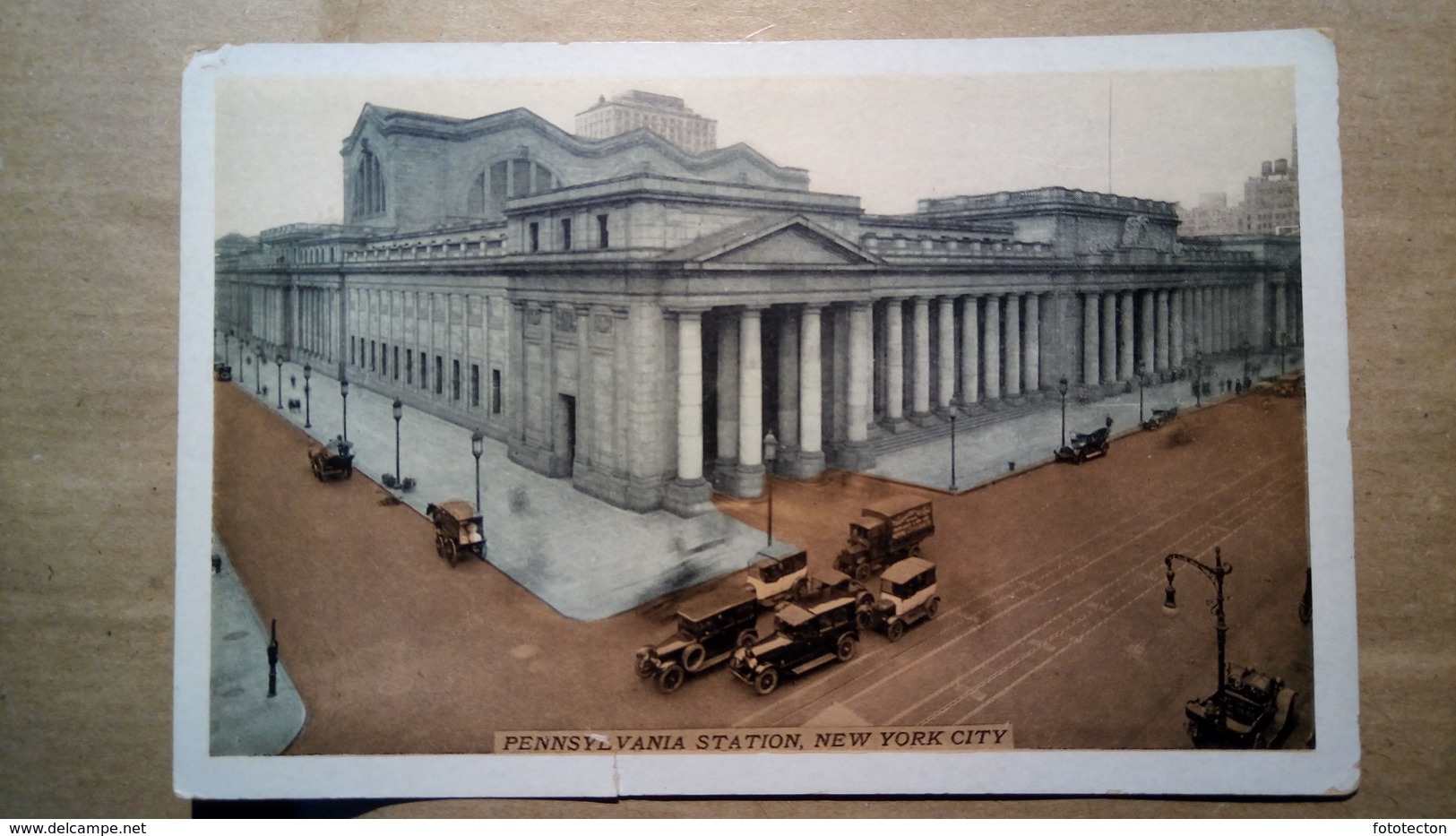 New York - Pennsylvania Station, New York City - Auto, Voiture, Car - Transports