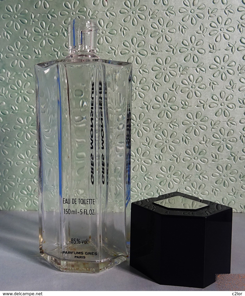 Ancien  Flacon Avec Bouchon (non Spray) "GRÈS MONSIEUR " De GRÈS  Eau De Toilette 150 Ml VIDE - Flacons (vides)