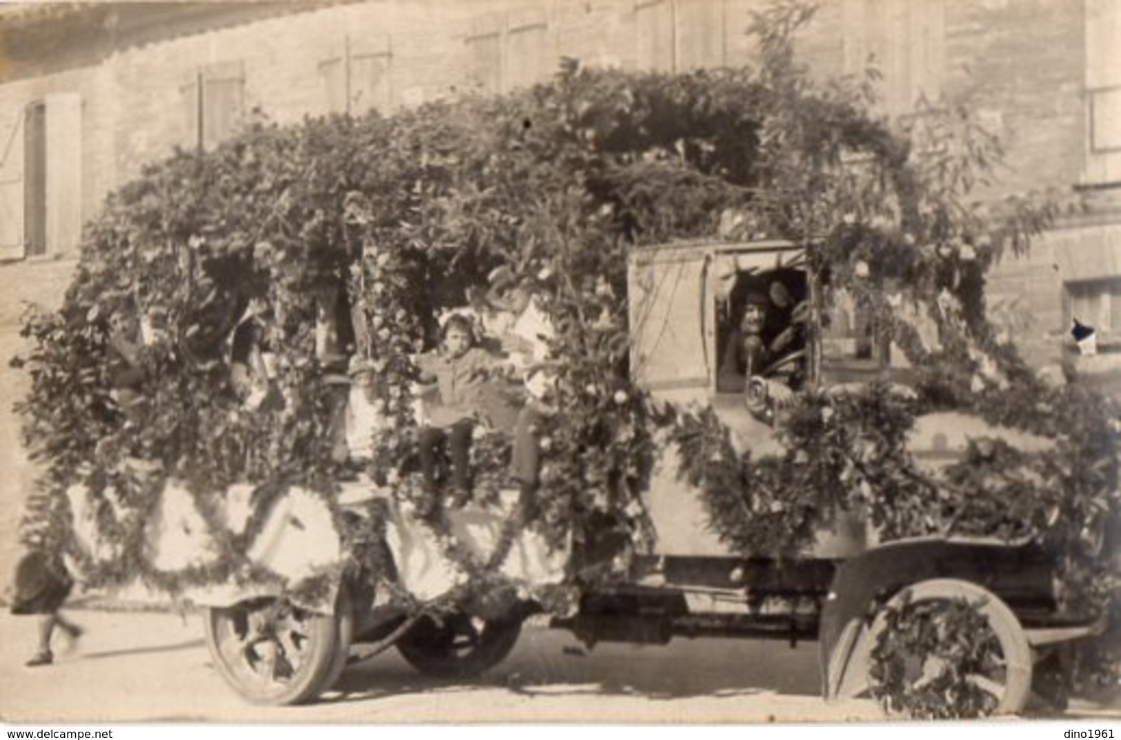 CPA 2516 - Transport - Carte Photo - Fête - Automobile - Bus - Autocars ..... - Buses & Coaches