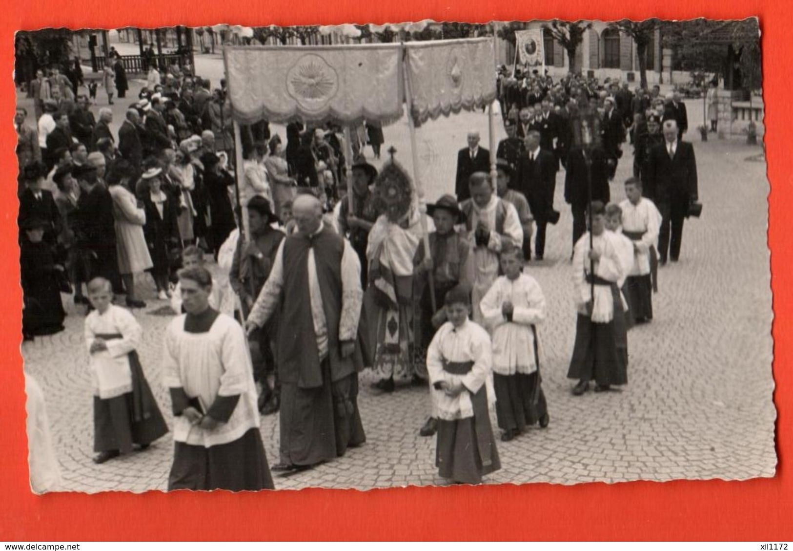 TRX-17 Procession Fête-Dieu à Bulle, Le 31 Mai 1945, Autorités Religieuses. Non Circulé, Carte-photo Glasson - Bulle