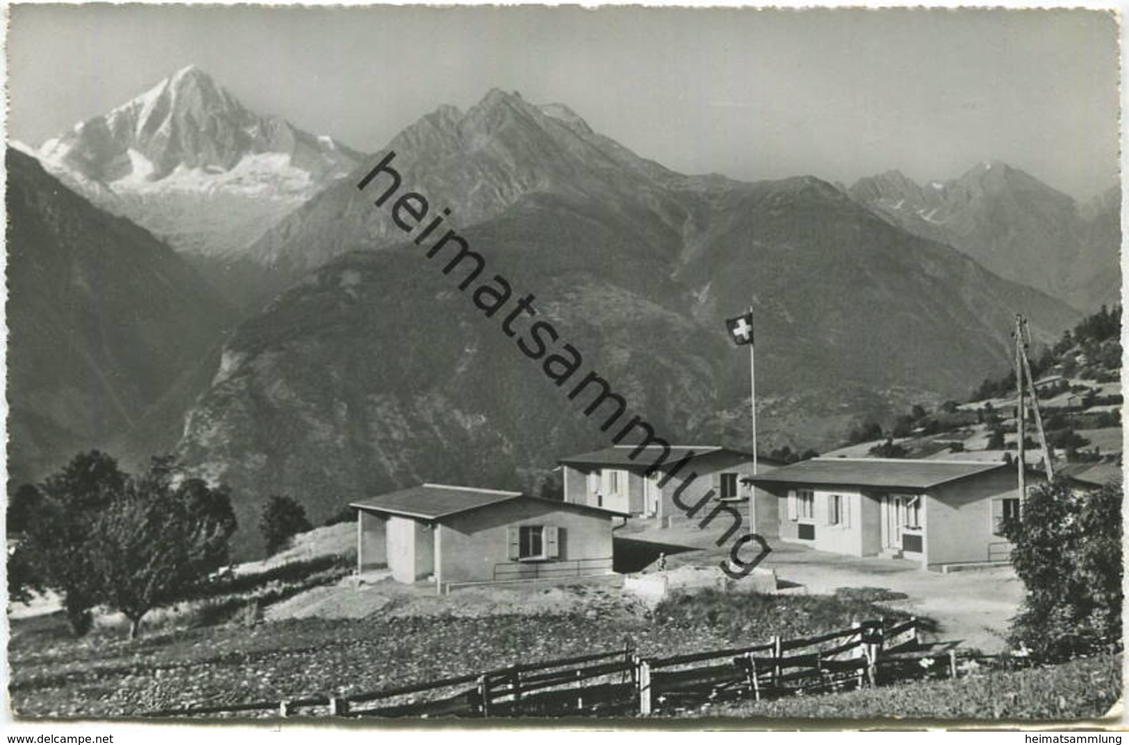 Unterbäch - Ferienwohnungen - Foto-AK - Verlag Photoglob-Wehrli Zürich - Rückseite Beschrieben - Unterbäch