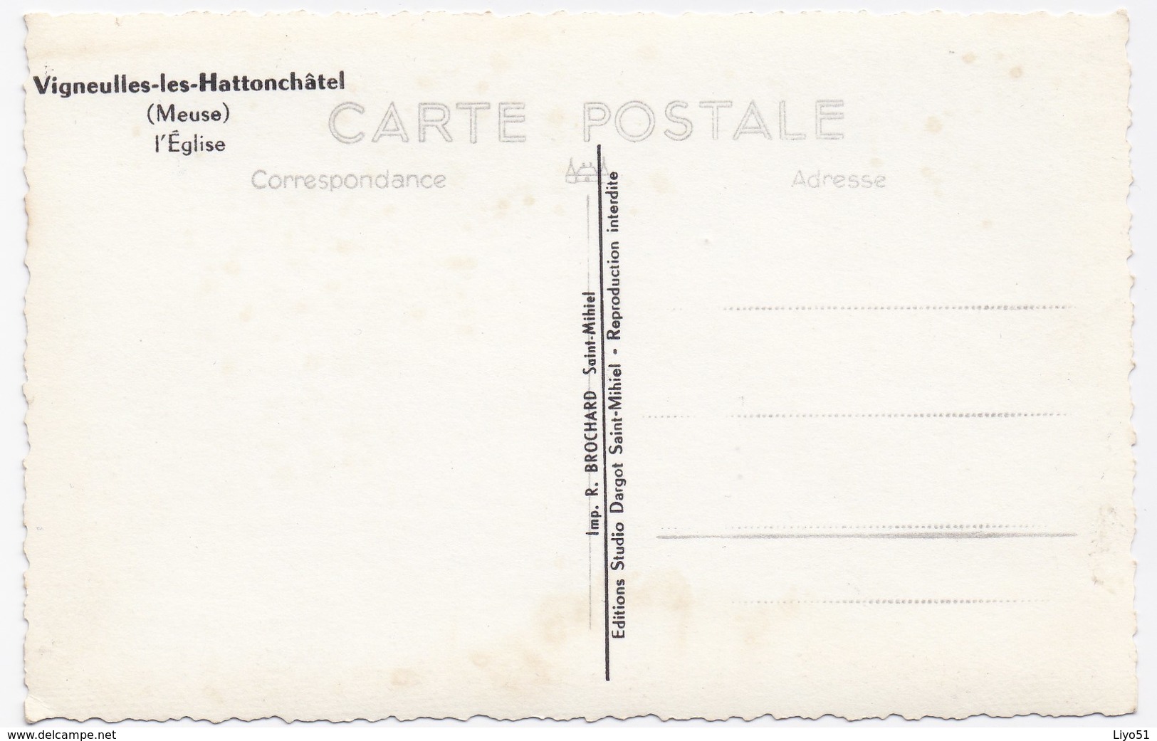 Vigneulles Les Hattonchâtel . Meuse . L'église . Cp Dentelée ( 13.8 X 8.7 Cm ) Rousseur Au Verso - Vigneulles Les Hattonchatel