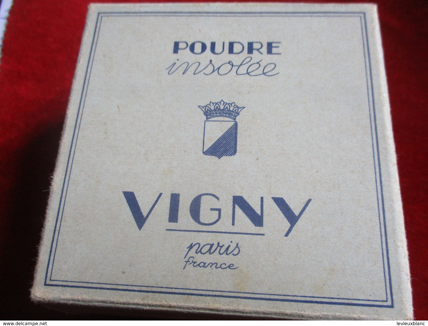 Maquillage/Boite de Poudre de riz/VIGNY/Paris / Poudre Insolée/Parfum heure intime/Pêche/Vers 1930-50       PARF192