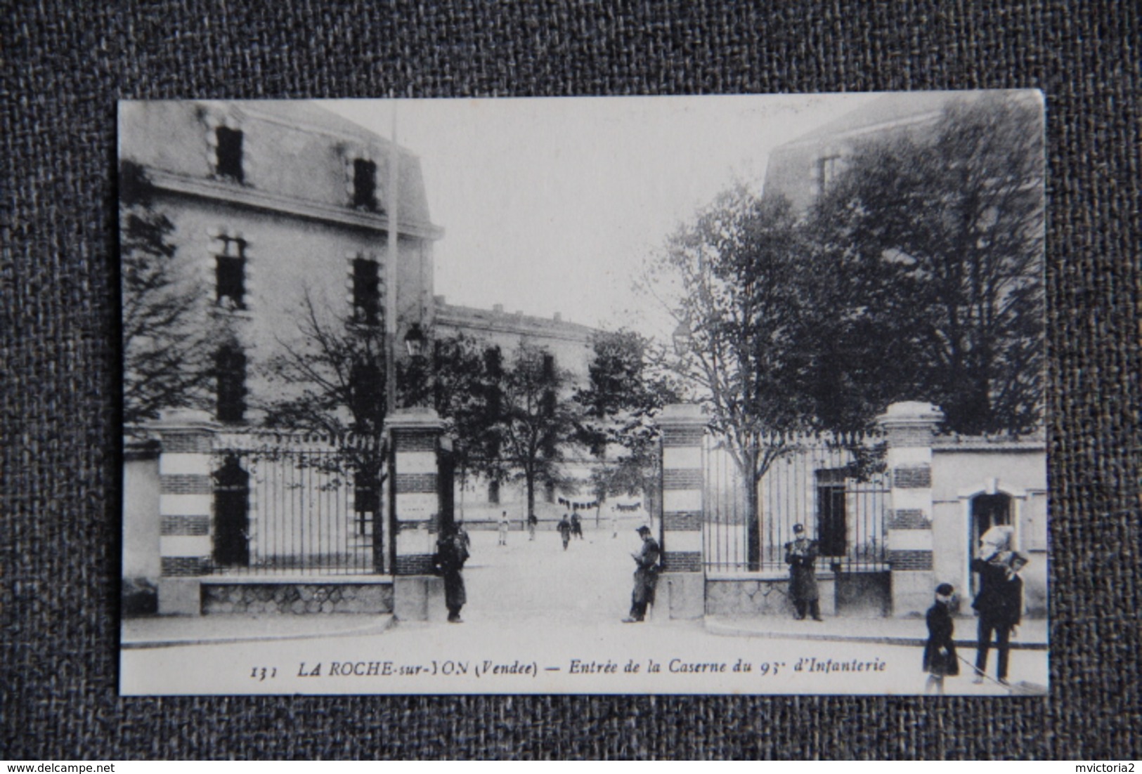 La Roche Sur Yon -  Entrée De La Caserne Du 93 ème Régiment D'infanterie. - La Roche Sur Yon