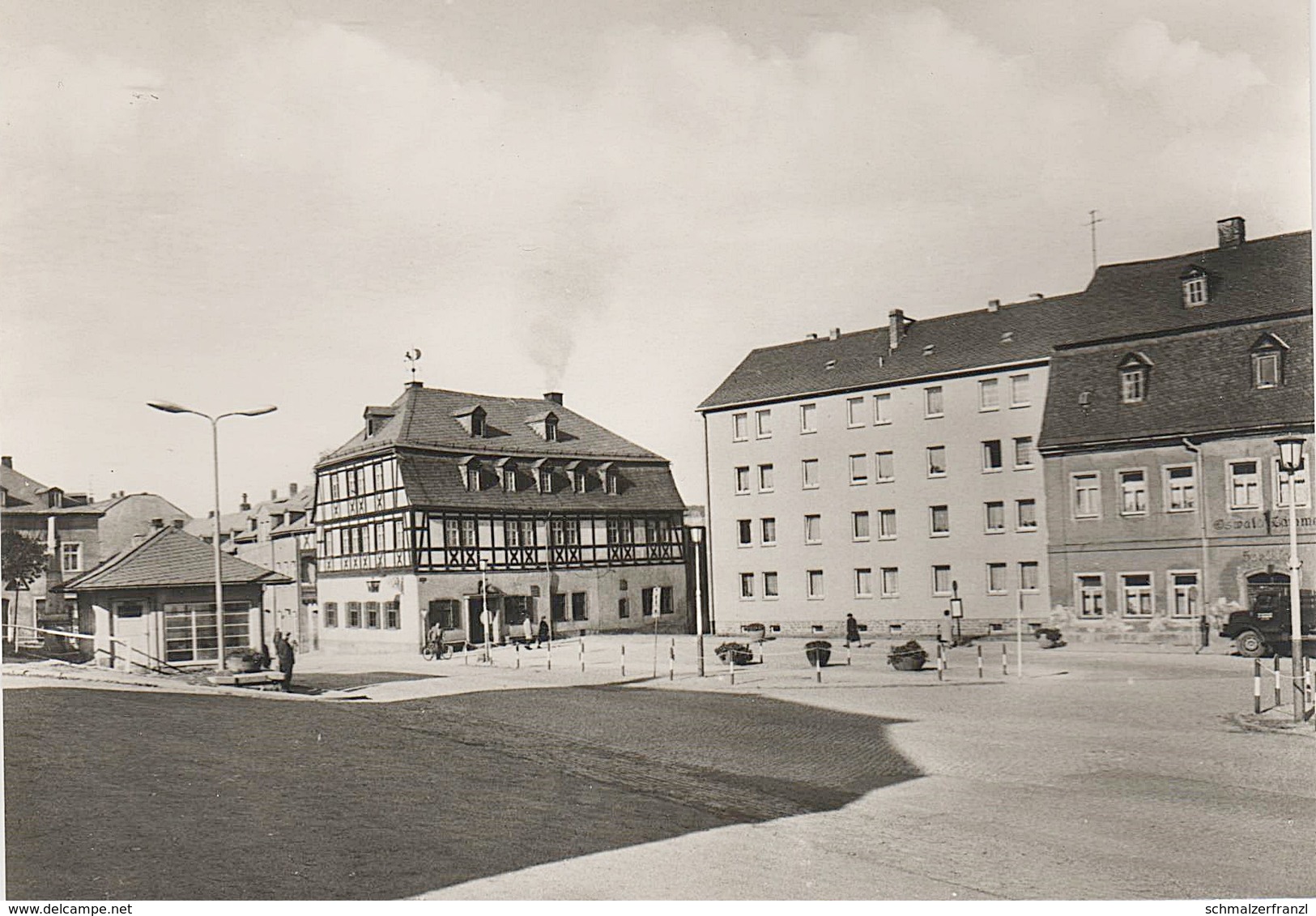 AK Zwönitz Markt HO Hotel Roß Haltestelle Spedition Oswald Lämmel Elterlein Geyer Annaberg Aue Schwarzenberg Lauter DDR - Zwoenitz