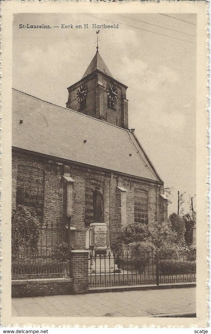 St-Laureins.   Kerk En H. Hartbeeld - Sint-Laureins