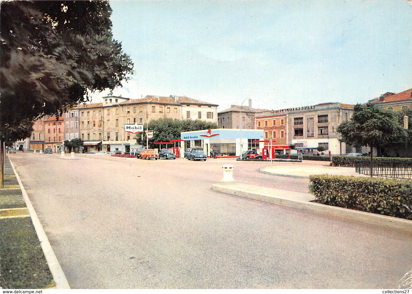 30-ALES- LA PLACE GABRIEL PERI - Alès