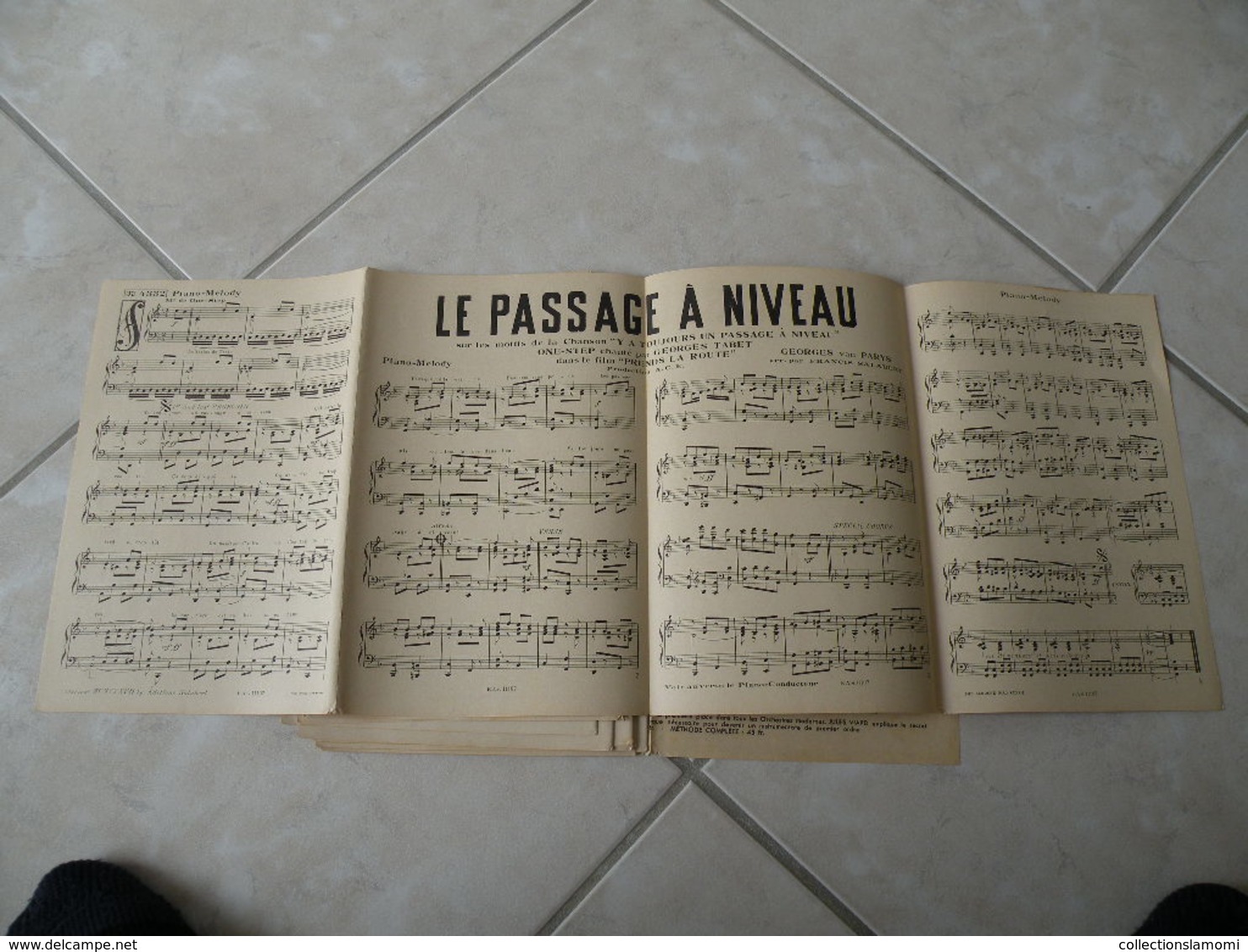 le passage à niveau du fim Prends la route(Paroles J. Boyer)(Musique G. Van Parys)Partition pour orchestre 1937