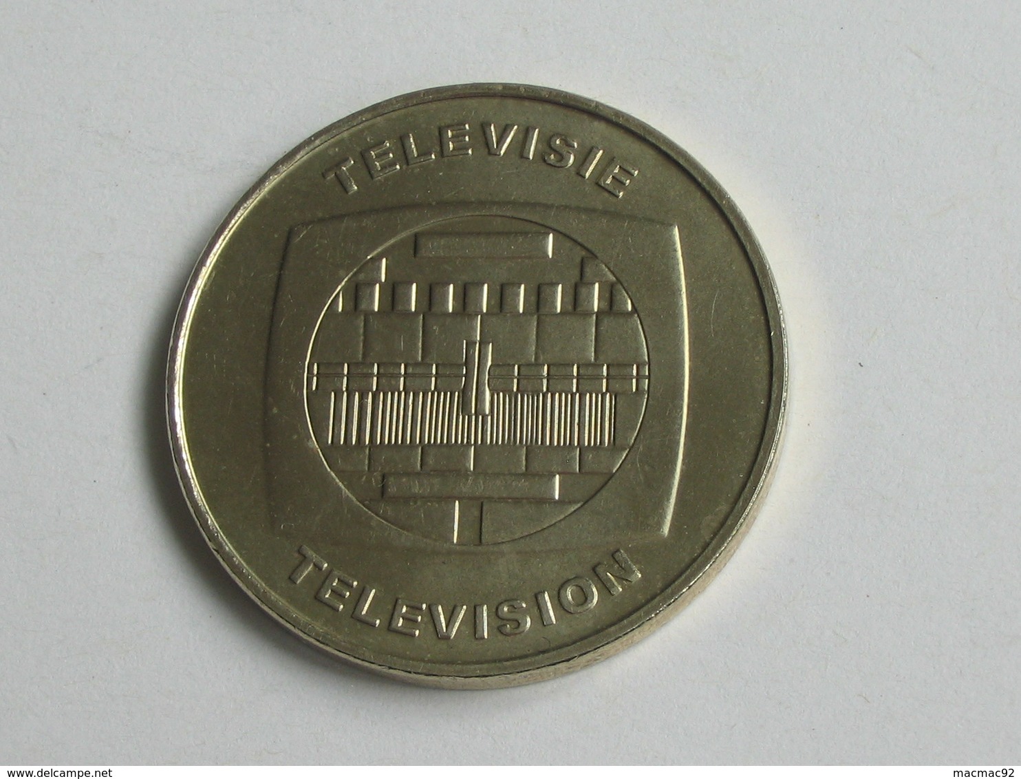 Médaille BELGIQUE-BELGIE - TELEVISION -TELEVISIE 1953-2003  **** EN ACHAT IMMEDIAT **** - Unternehmen