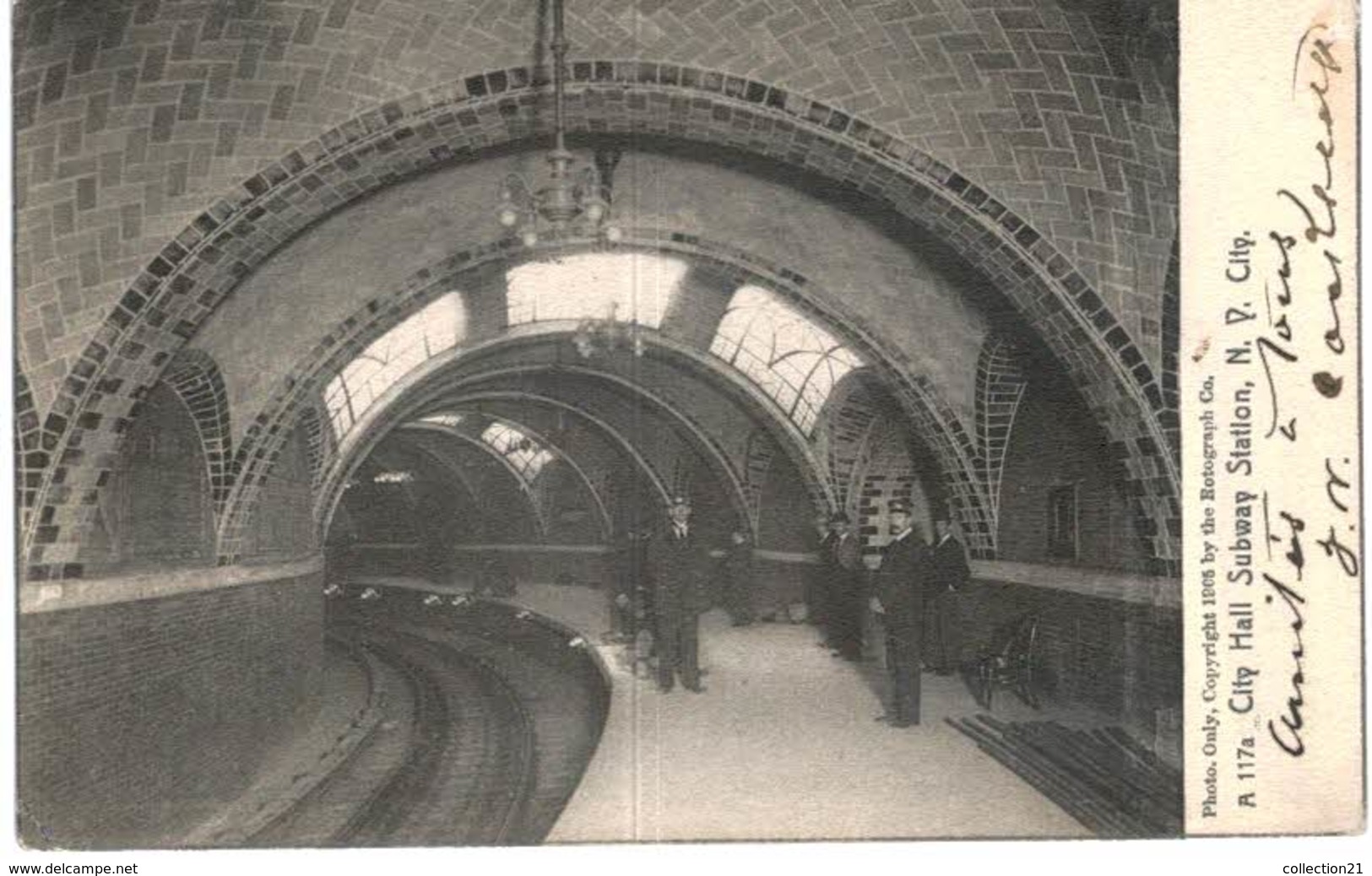 NEW YORK CITY ... CITY HALL SUBWAY STATION - Transportmiddelen