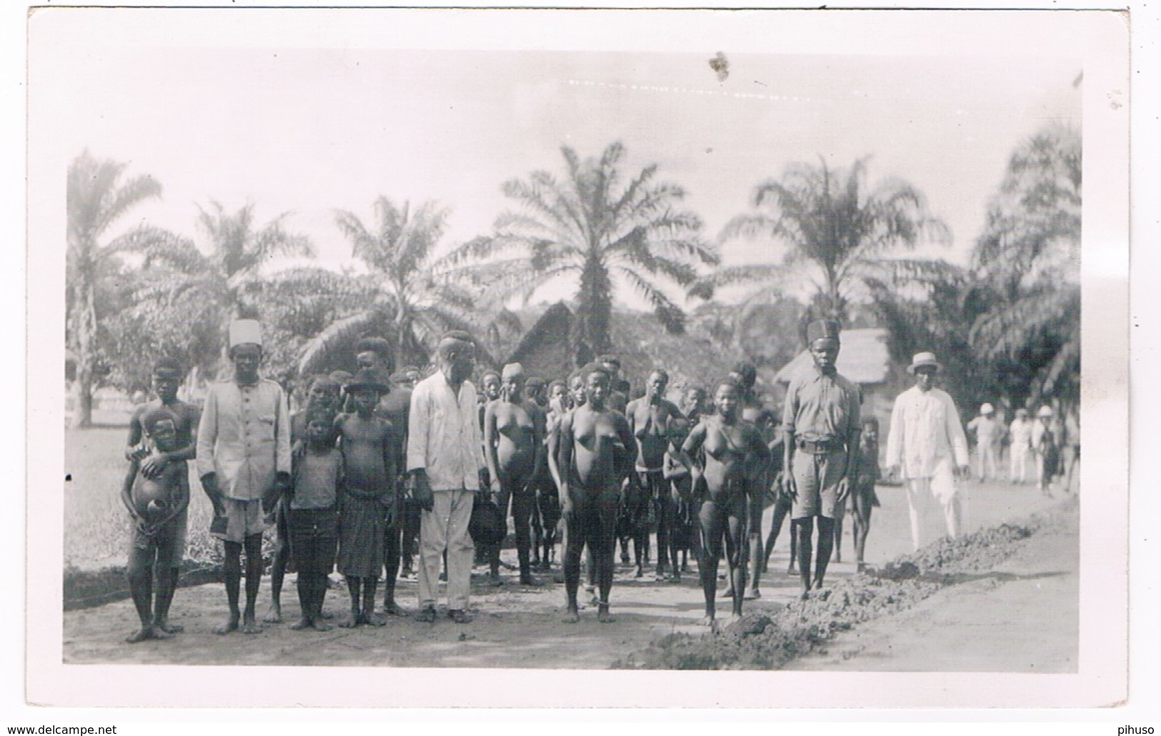 AFR-1245   Old  RPPC Of A African Town With Many People - Sainte-Hélène