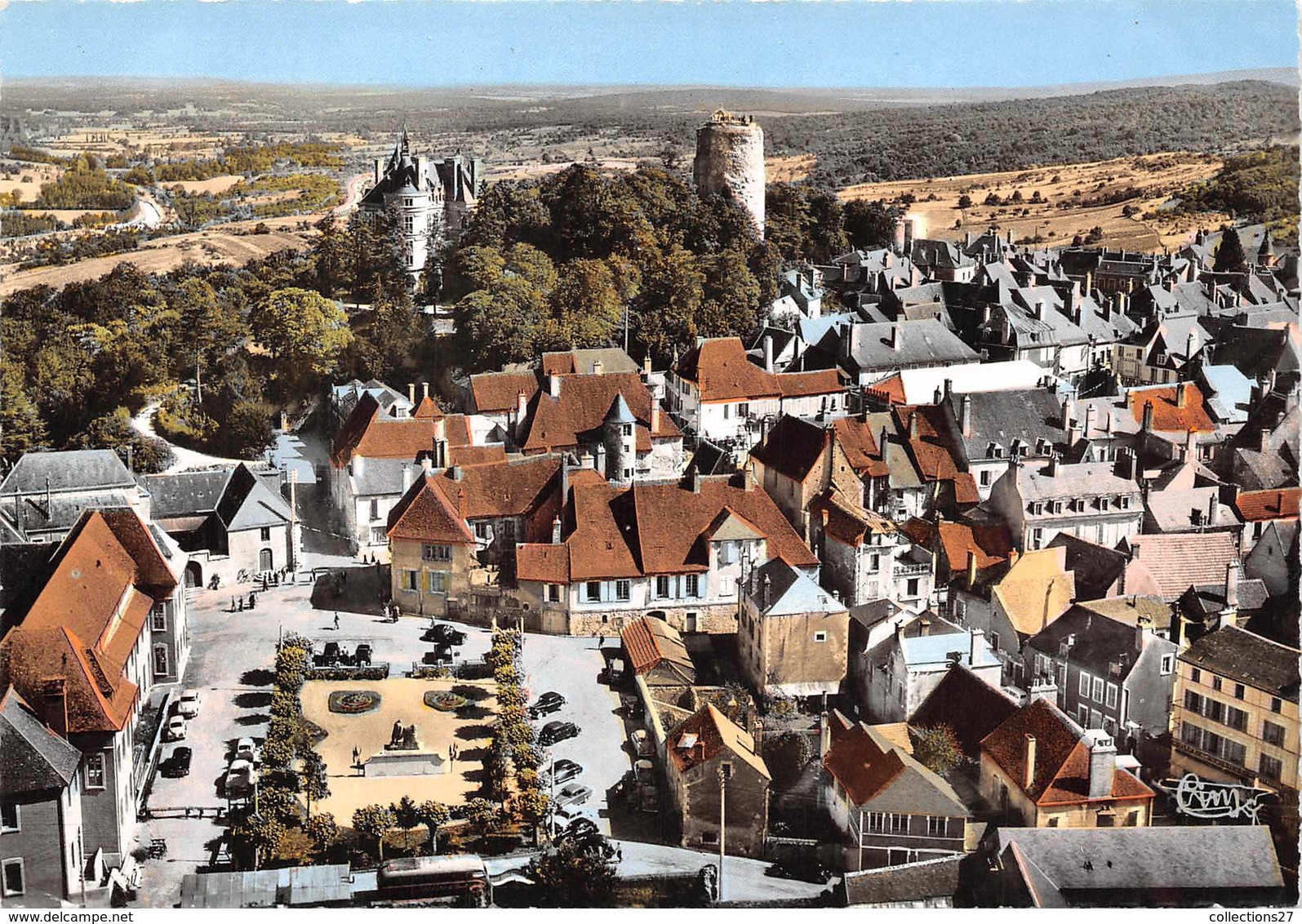 18-SANCERRE- LE MONUMENT AUX MORTS VUE AERIENNE - Sancerre