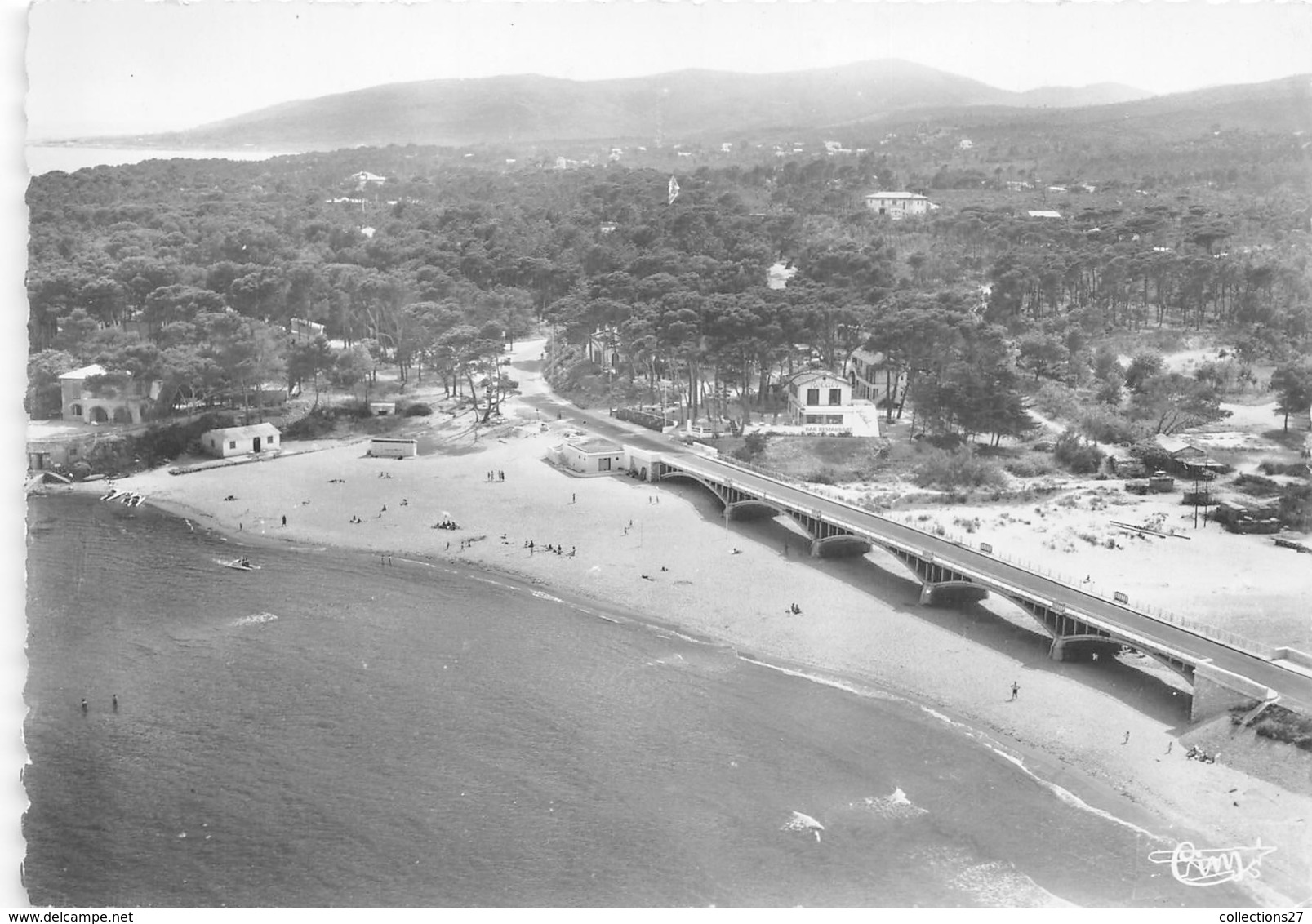 83-SAINT-AYGULF- VUE AERIENNE DE LA PLAGE ET LA PINEDE - Saint-Aygulf