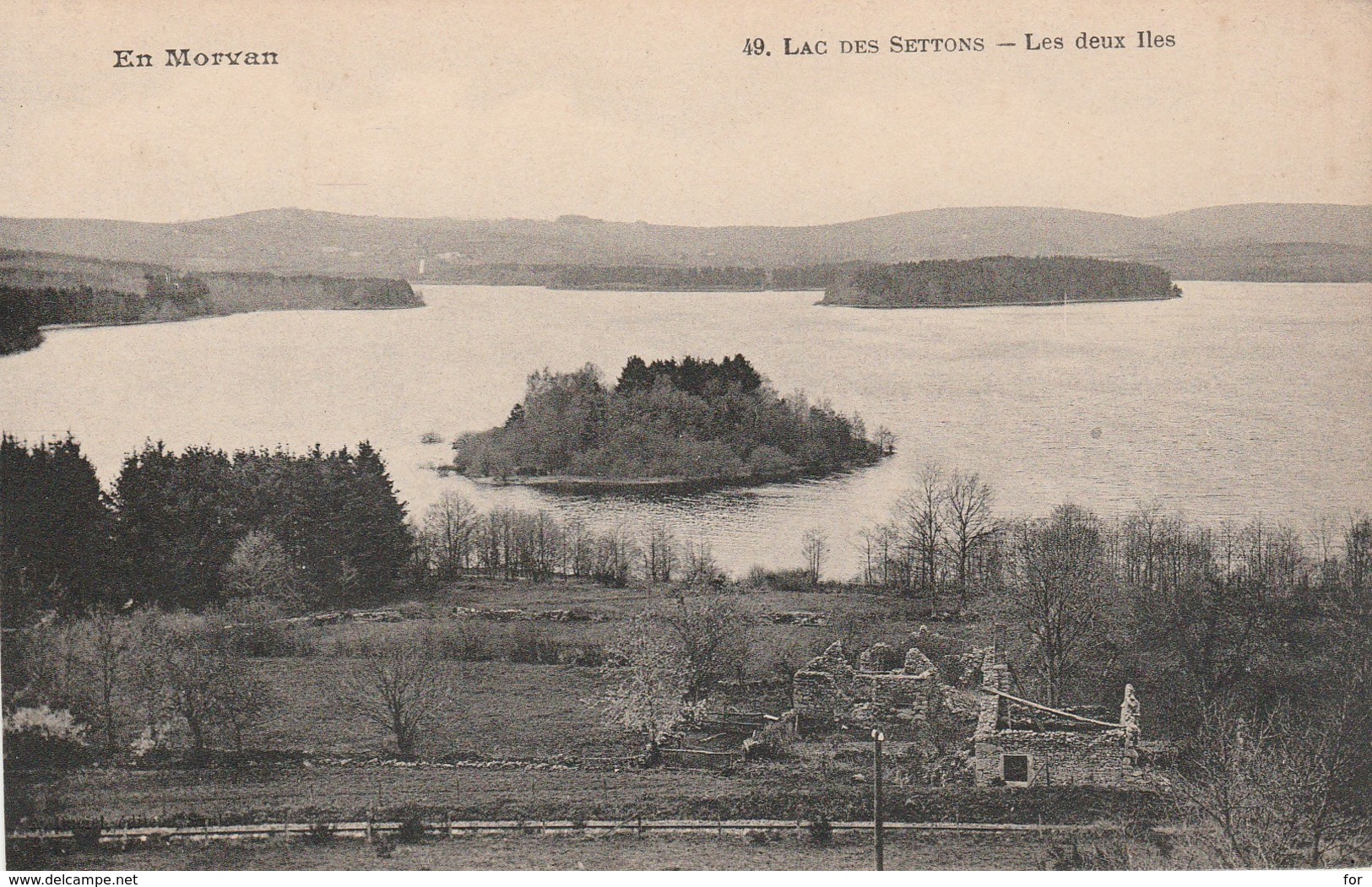 Nièvre : LES SETTONS : Lac Des Settons - Les Deux Iles - Montsauche Les Settons