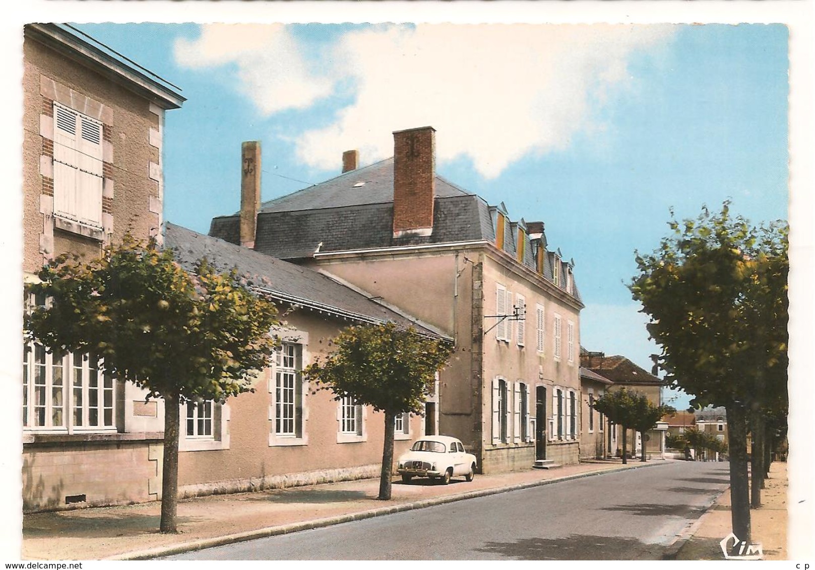 Nantiat -  Mairie Et Ecole -  CPSM° - Nantiat