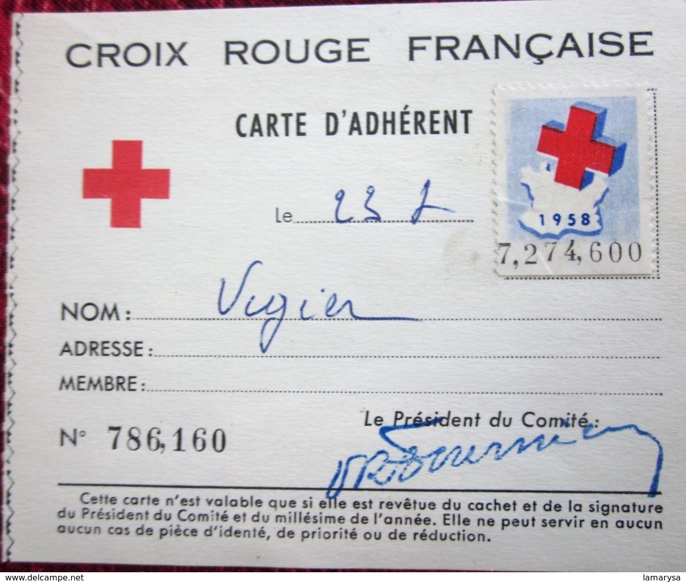 1958 CARTE ADHÉRENT Timbres  Europe  France  Erinnophilie  2 Vignettes Ligue Internationale De La Croix Rouge Française - Red Cross