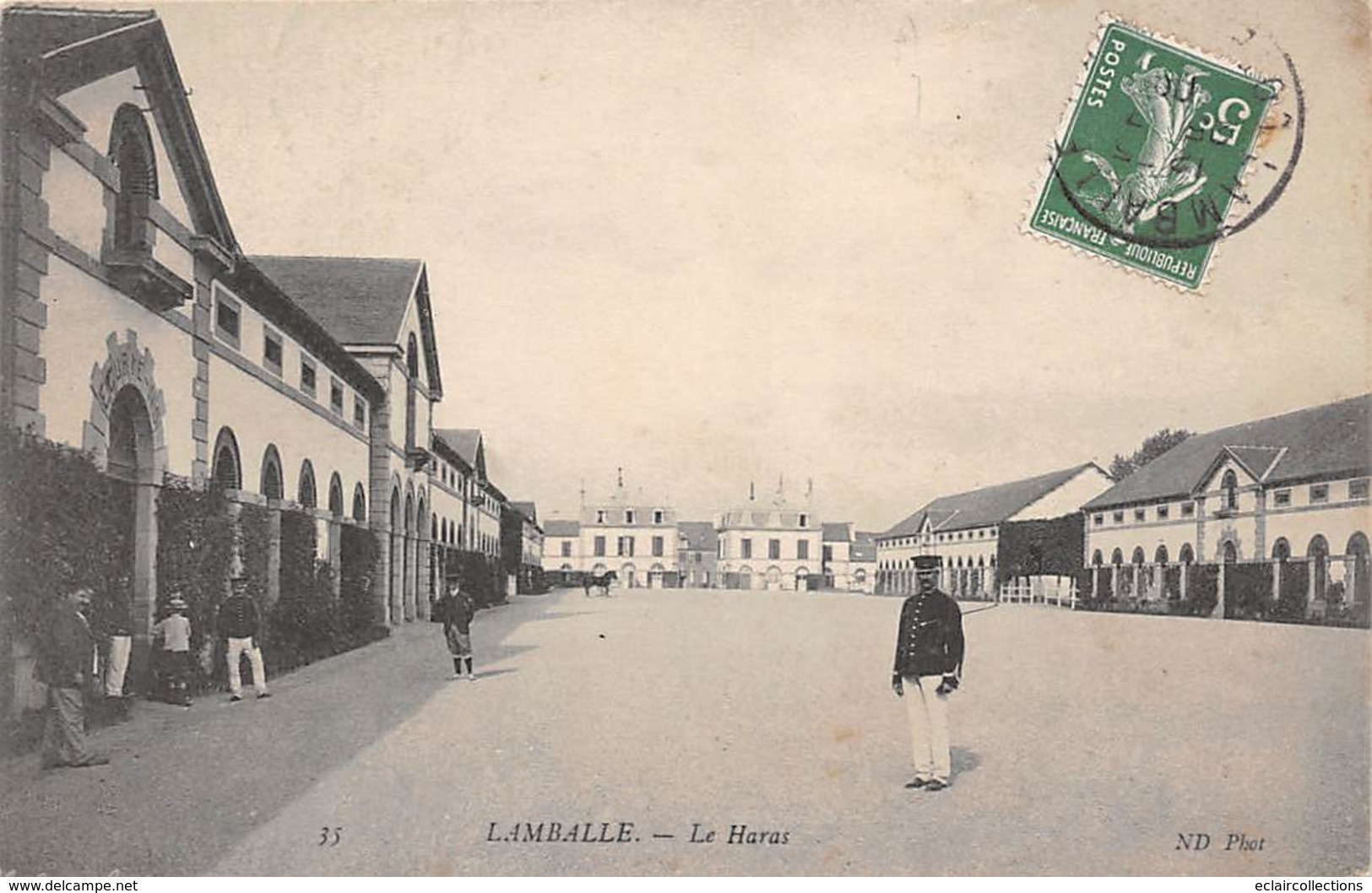 Lamballe        22          Le Haras    2    (voir Scan) - Lamballe