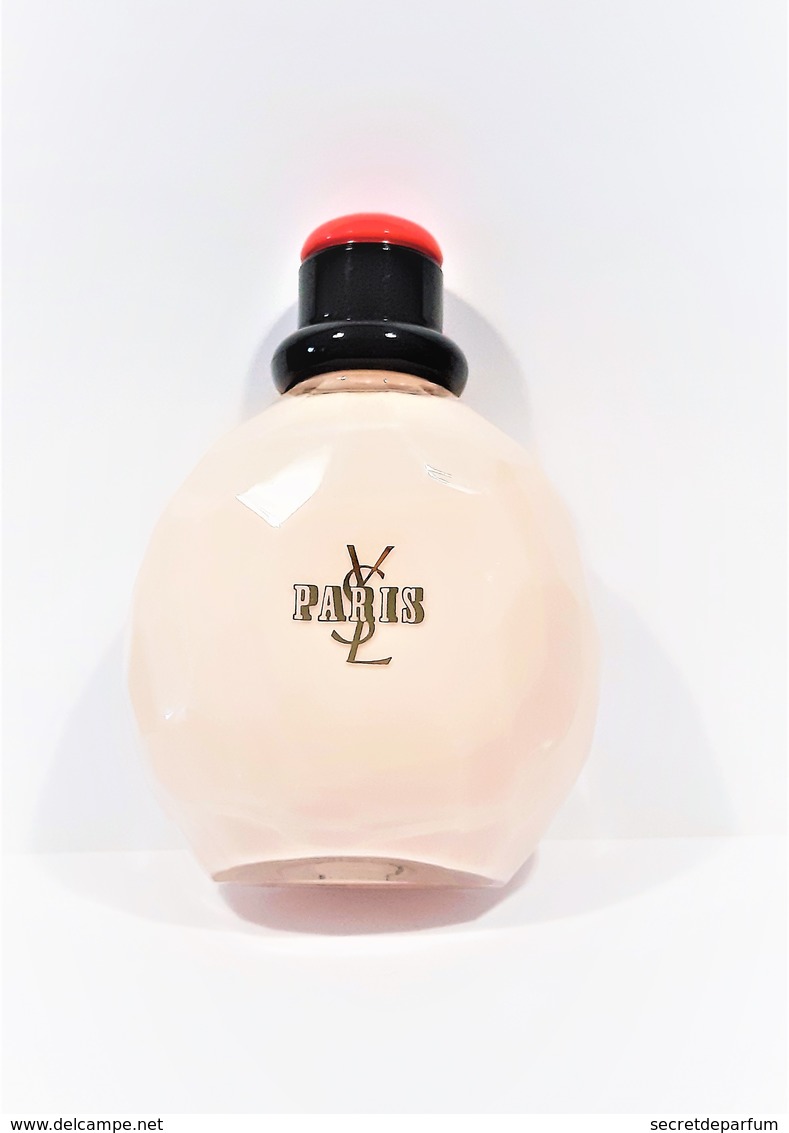 Flacon Factices Dummy PARIS  Lait Parfumé Pour Le Corps PARIS De  YVES SAINT LAURENT Hauteur 12.5 Cm - Factices