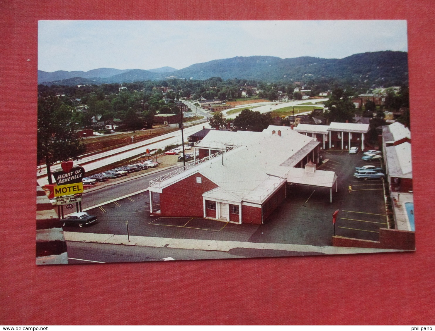 Heart Of Asheville Motel   Asheville  North Carolina    Ref 3530 - Asheville