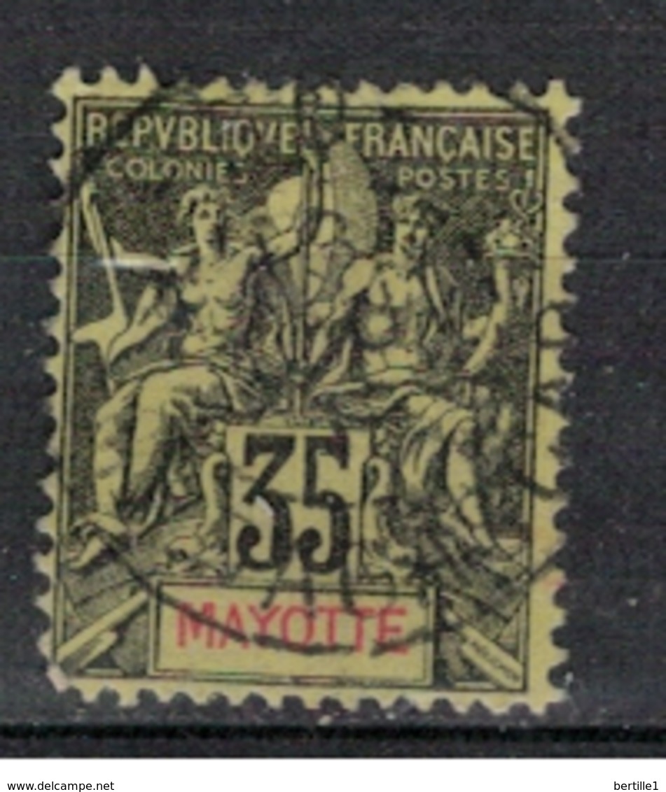 MAYOTTE               N°     YVERT     18  (1)      OBLITERE       ( Ob  5/02 ) - Used Stamps
