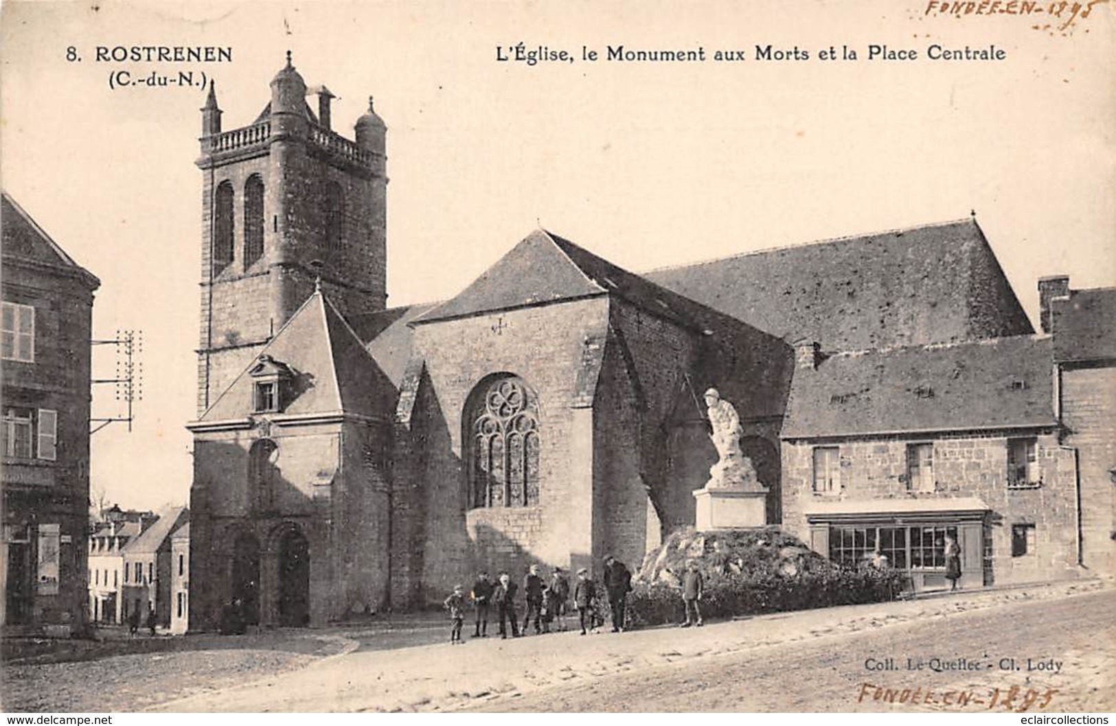 Rostrenen         22       Eglise, Monument Aux Morts Et Place Centrale            (voir Scan) - Andere & Zonder Classificatie