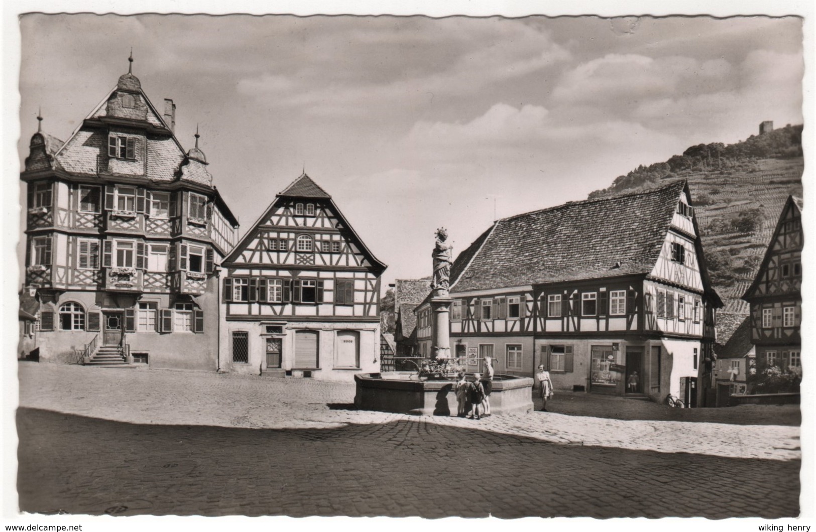 Heppenheim - S/w Marktplatz Mit Liebigapotheke - Heppenheim