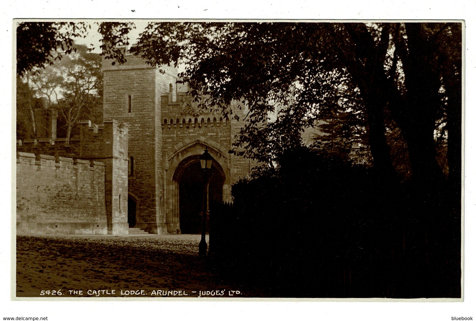 Ref 1324 - Judges Real Photo Postcard - The Castle Lodge Arundel - Sussex - Arundel