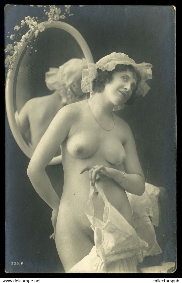 AKT 1920. Ca.  Fotós Képeslap  /  NUDE Photo Vintage Pic. P.card - Hungría