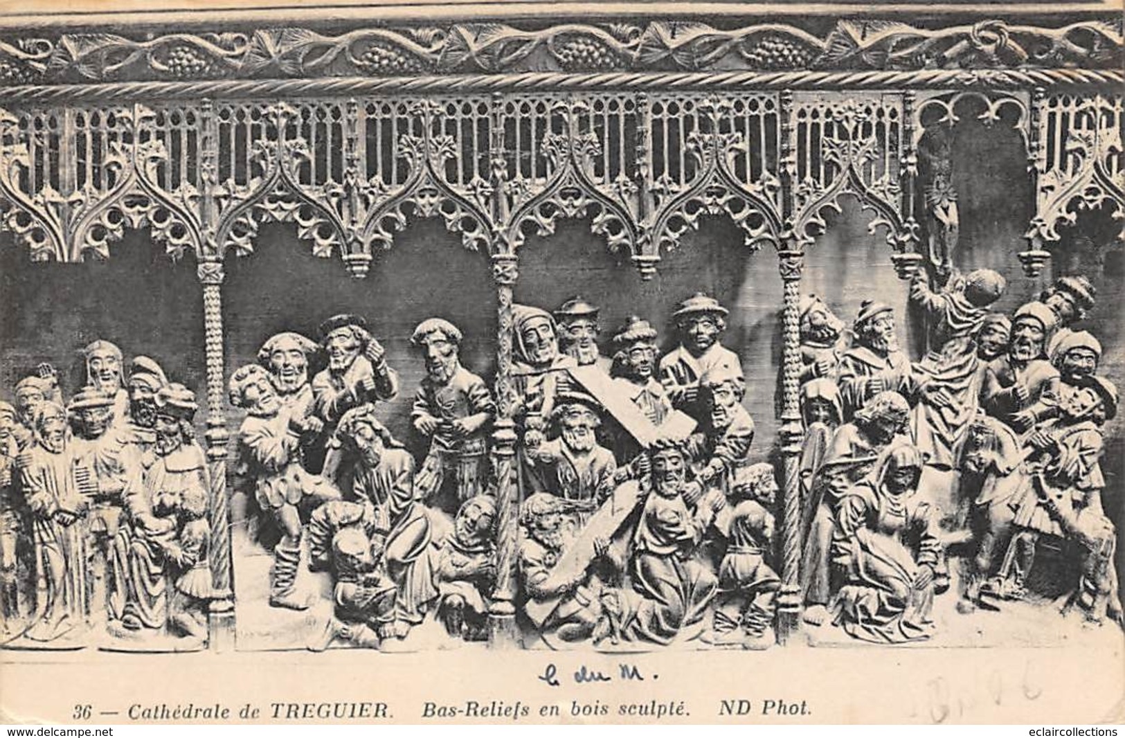 Tréguier      22  Lot de 7 cartes dont 1 recoupée et 5 cartes Botrel ;Le vœu a la Sainte Yves     (voir scan)