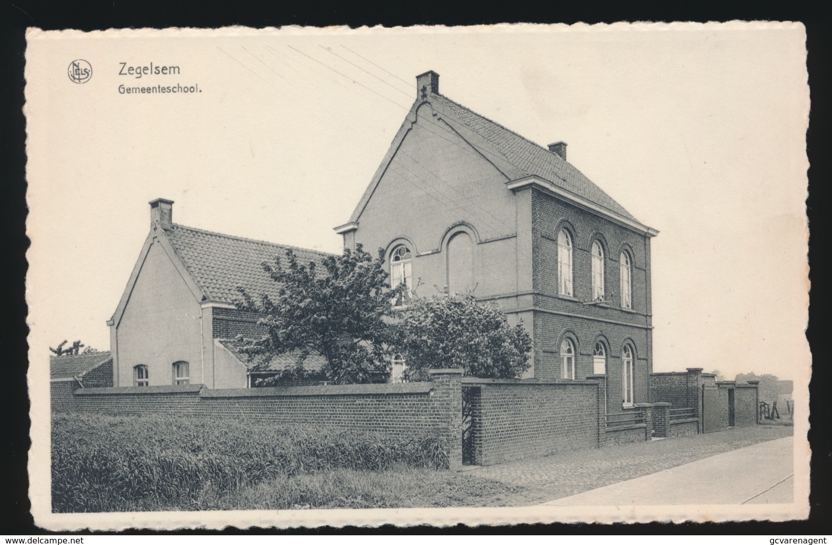 ZEGELSEM  GEMEENTESCHOOL - Brakel