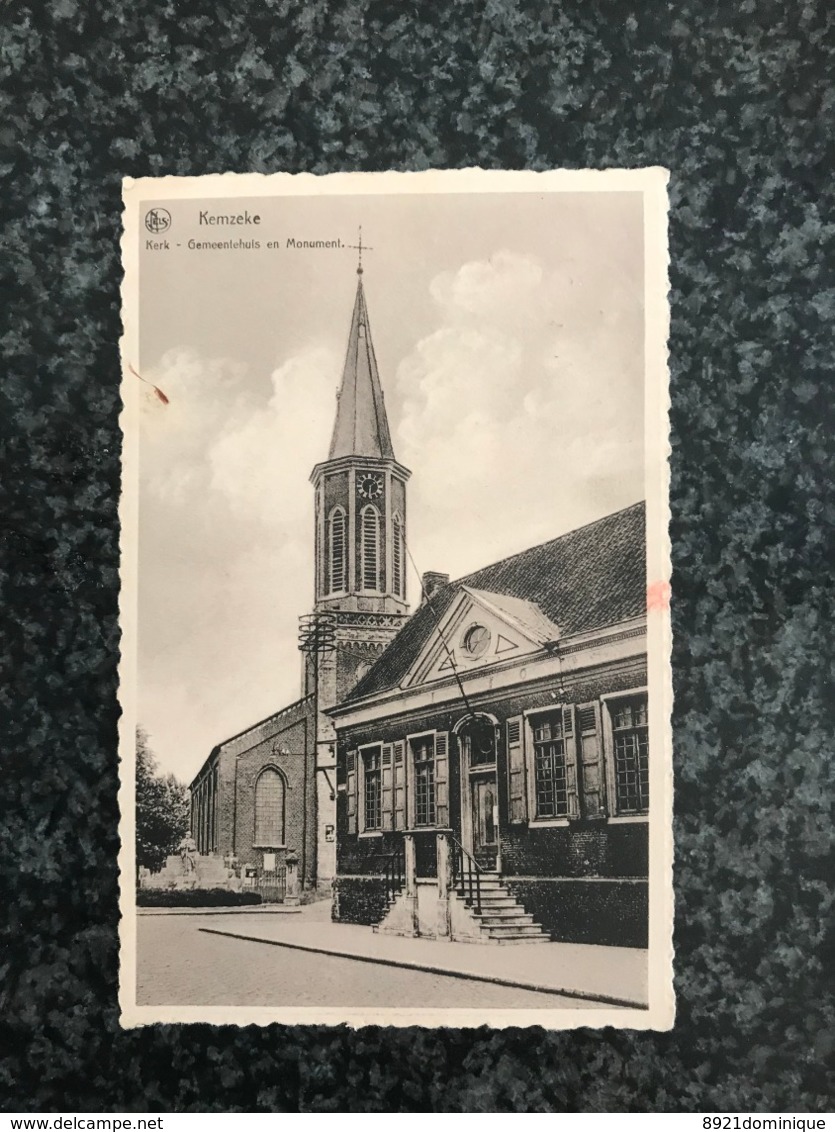 Kemzeke ( Stekene ) - Kerk Gemeentehuis Monument - Gelopen - Stekene