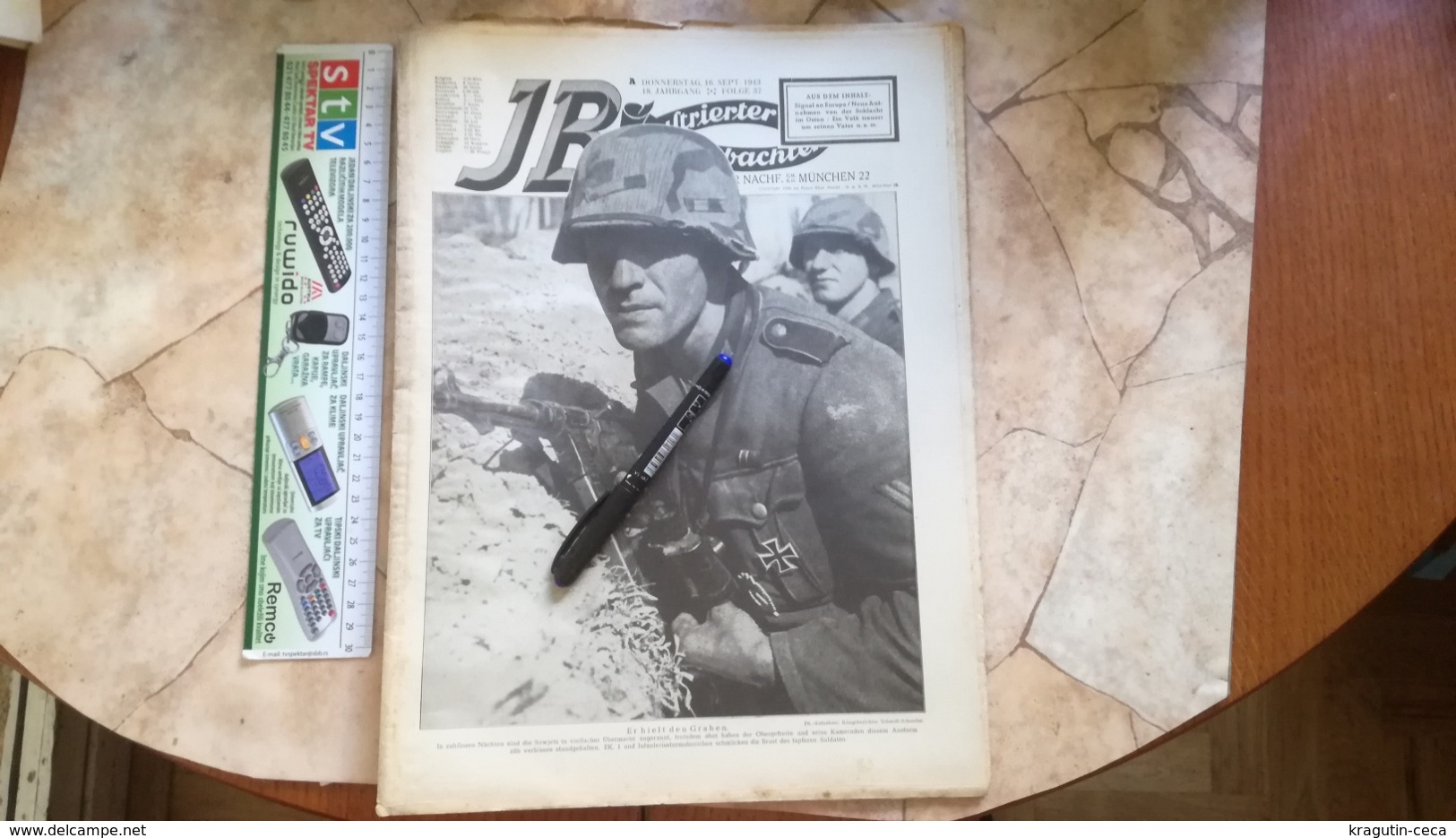 1943 WWII WW2 Illustrierter Beobachter Zeitung NAZI GERMANY ARMY MAGAZINE MILITARY DEUTSCHE MACHINE GUN HELMET MEDAL - Police & Military