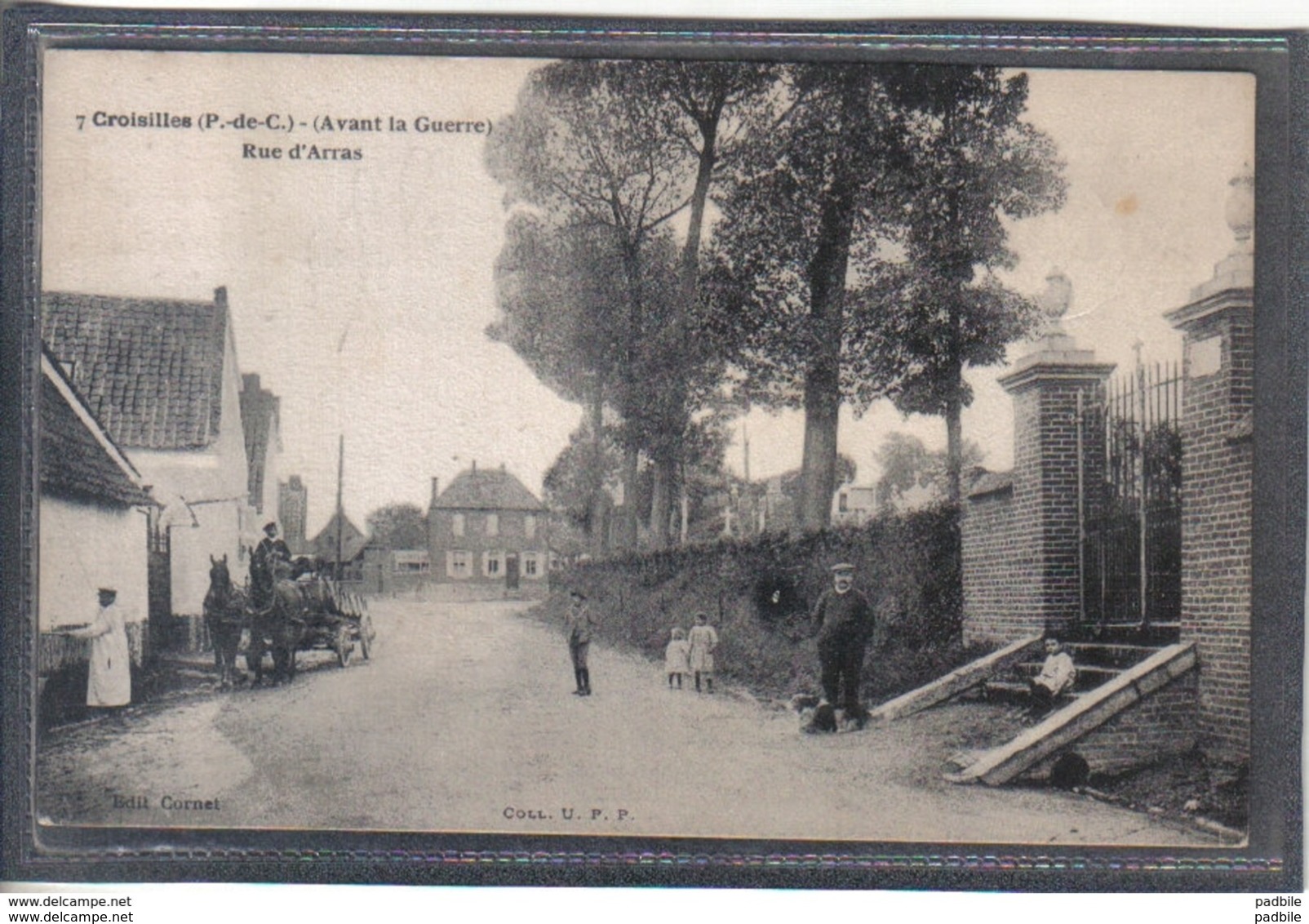 Carte Postale 62. Croisilles  Rue D'Arras  Très Beau Plan - Croisilles