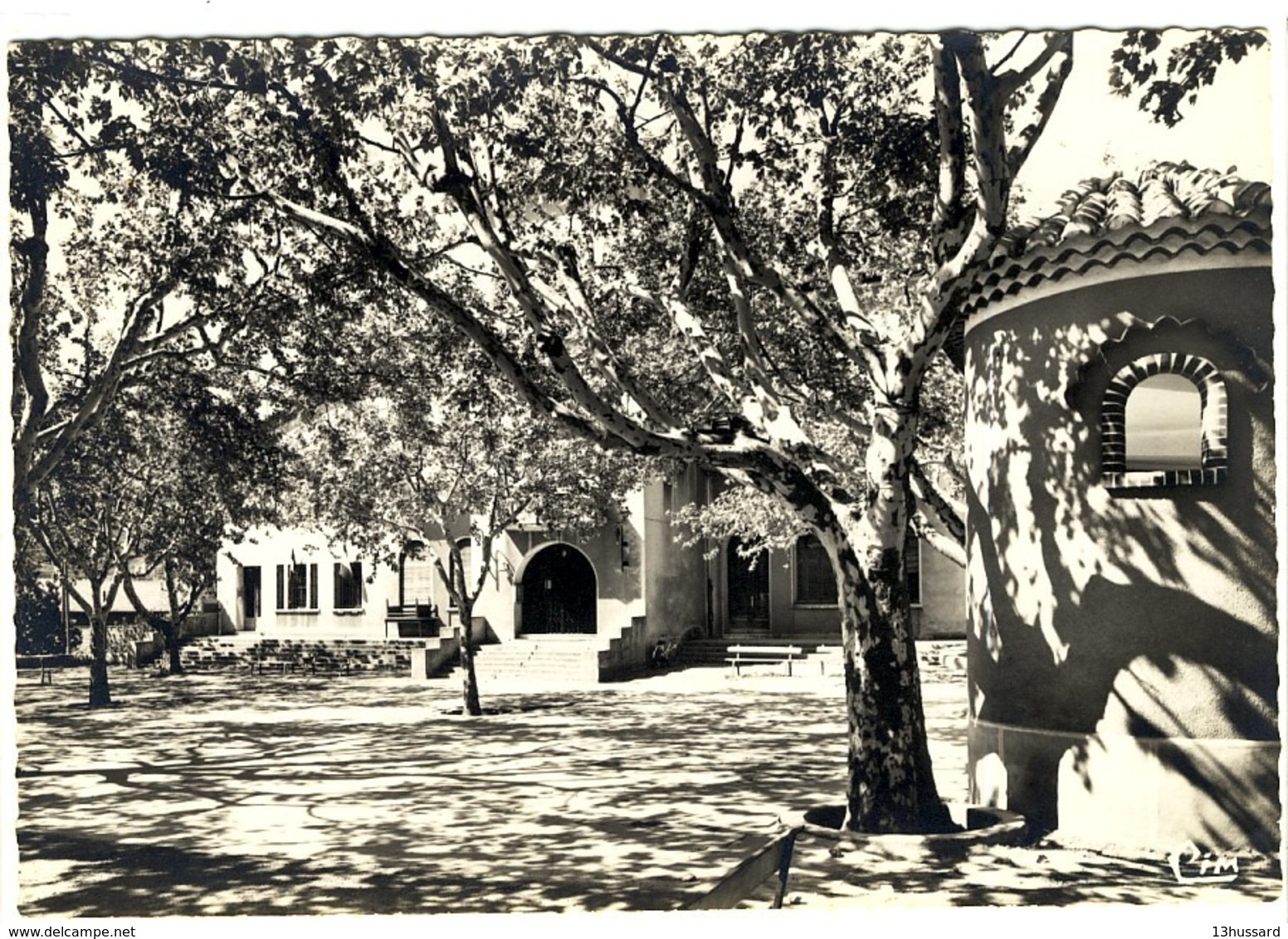 Carte Postale GF La Bouilladisse - Place De La Mairie - La Bouilladisse