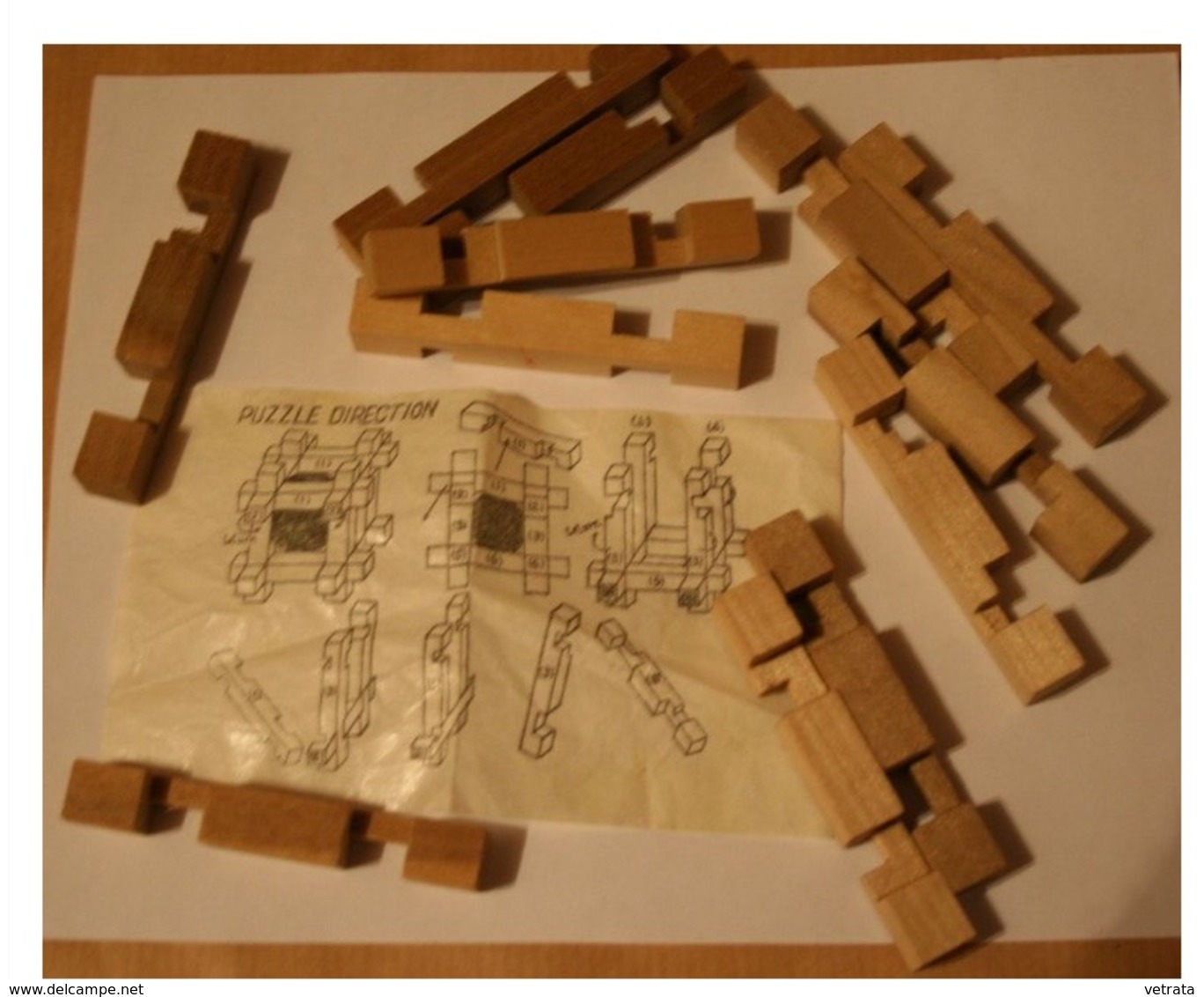 PUZZLE EN BOIS 12 Pièces (chaque Pièces : 5,5 Cm) (sans La Boite D'origine) - Puzzles