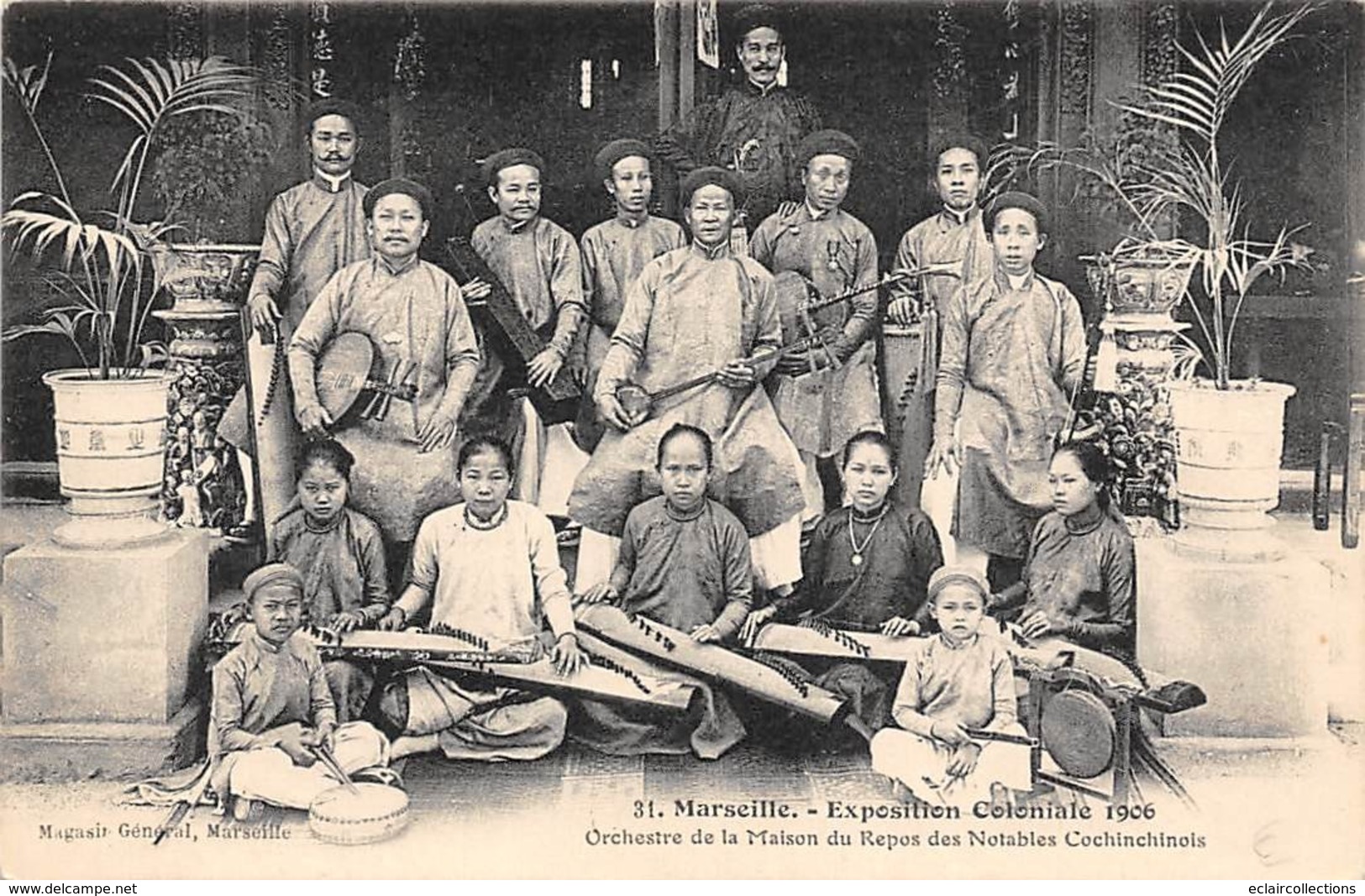 Thème  Exposition Coloniale.  Marseille  1906      Orchestre De La Maison De  Notables Cochinchinois      (voir Scan) - Exhibitions