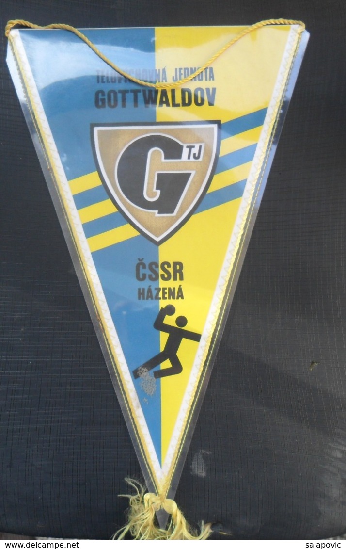 HANDBALL GOTTWALDOV GTJ ČSSR OLD PENNANT, SPORTS FLAG, BIG FLAG - Handball