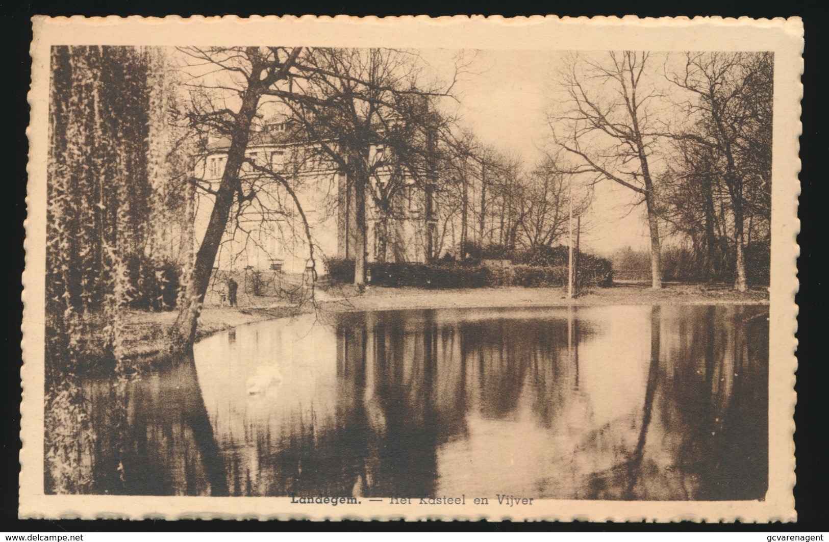 LANDEGEM  HET KASTEEL EN VIJVER - Nevele