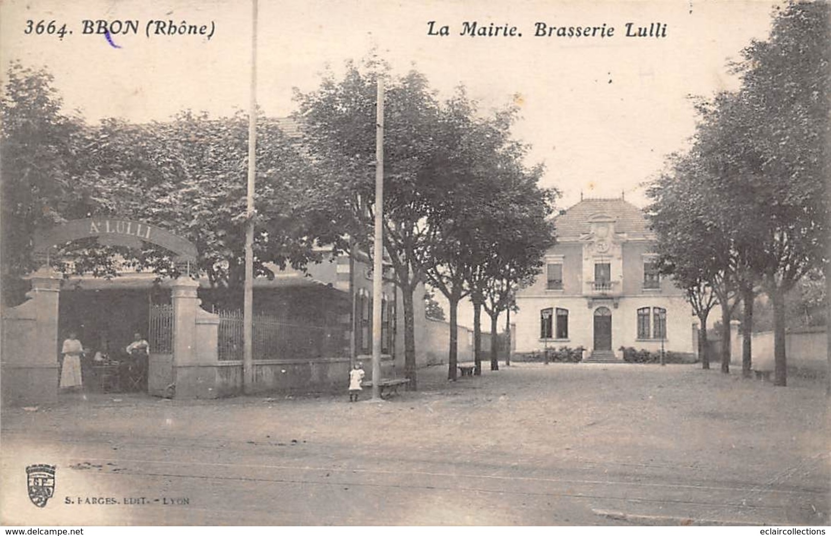 Bron          69        La Mairie Et La Brasserie Lulli          (voir Scan) - Bron