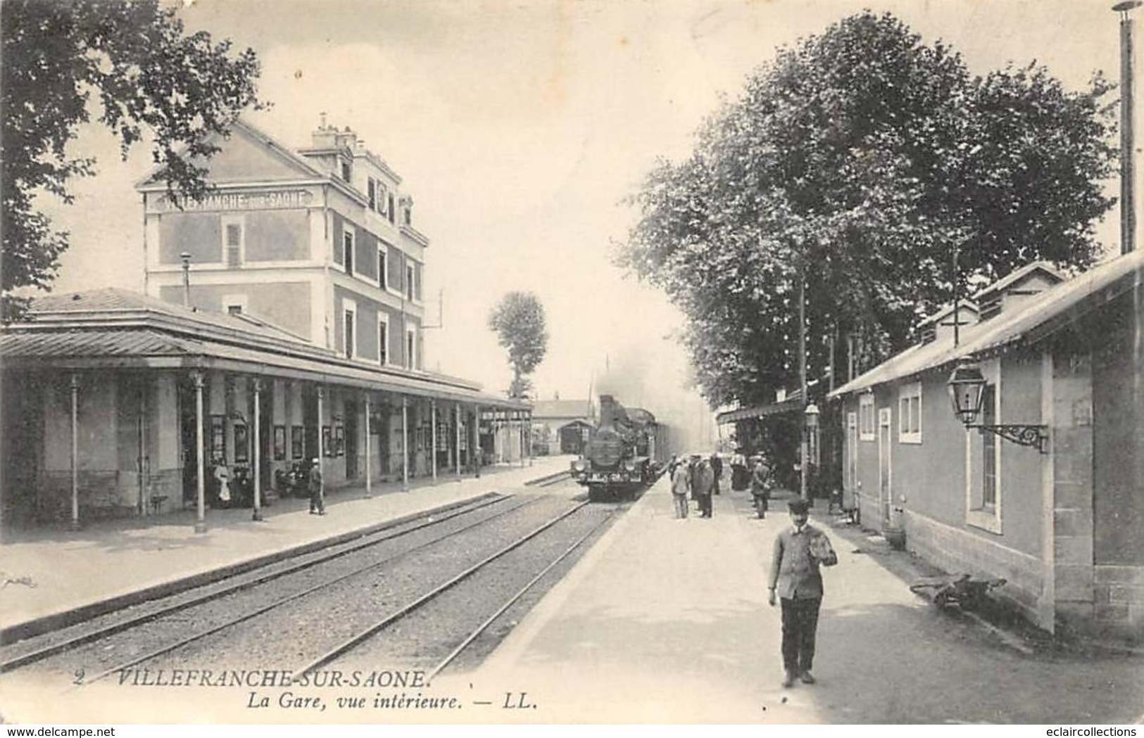 Villefranche Sur Saône      69         Intérieur De La Gare   (voir Scan) - Villefranche-sur-Saone