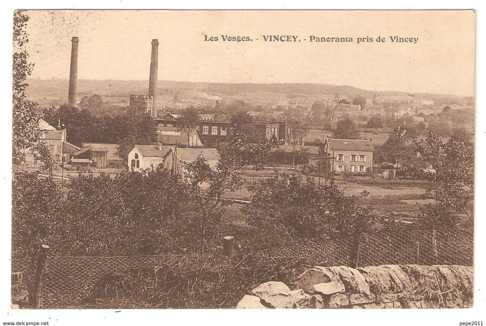 CPA 88 VINCEY - Panorama Pris De VINCEY - Usines - Cheminées D'usines - Peu Commune - Vincey