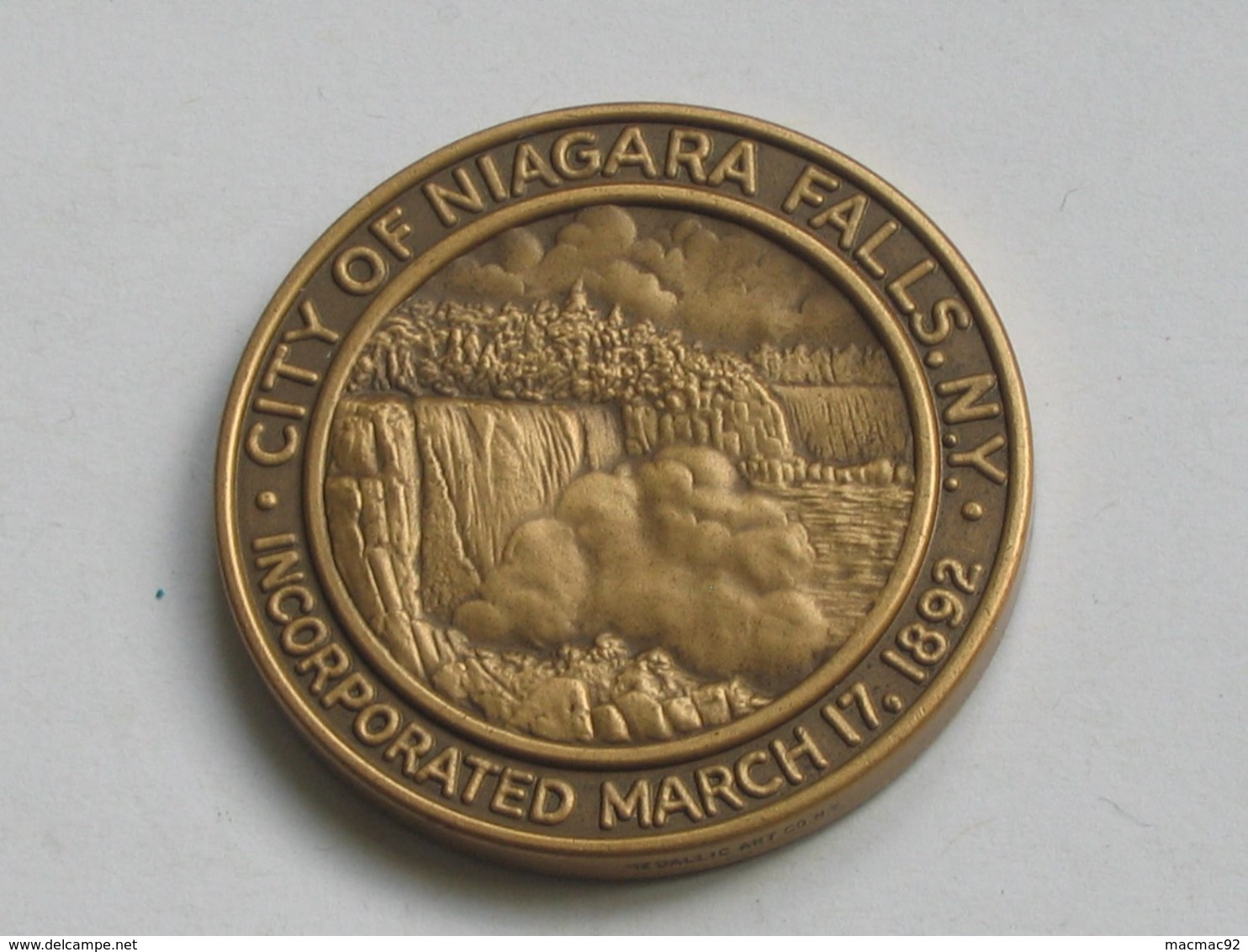 Médaille 75th Anniversary Celebration - City Of Niagara Falls . New York -1892-1967  **** EN ACHAT IMMEDIAT **** - Firmen