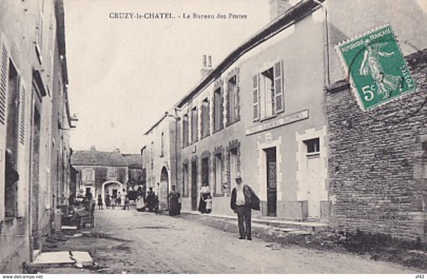 CRUZY LE CHATEL          LE BUREAU DES  POSTES - Cruzy Le Chatel