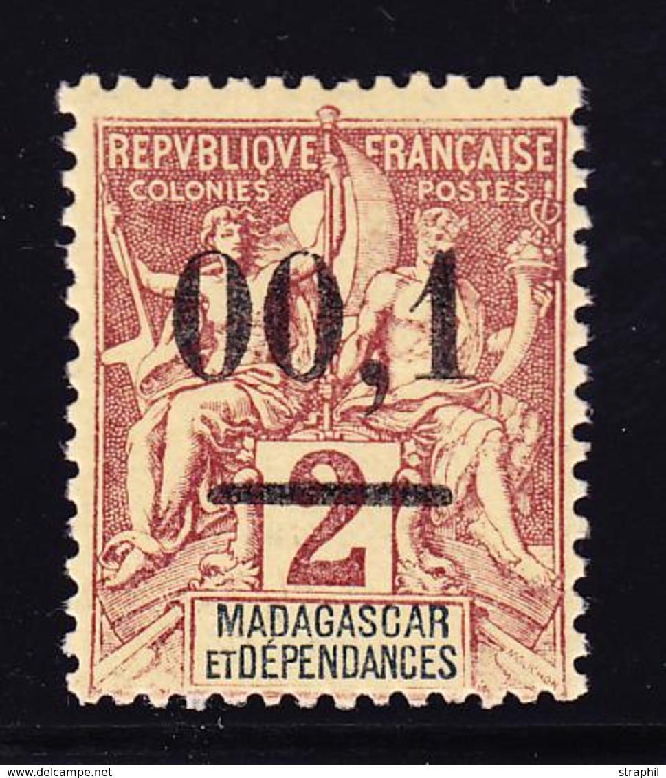 ** MADAGASCAR - ** - N°51f - 00,1 S/2c - Virgule Mal Placée -  TB - Autres & Non Classés